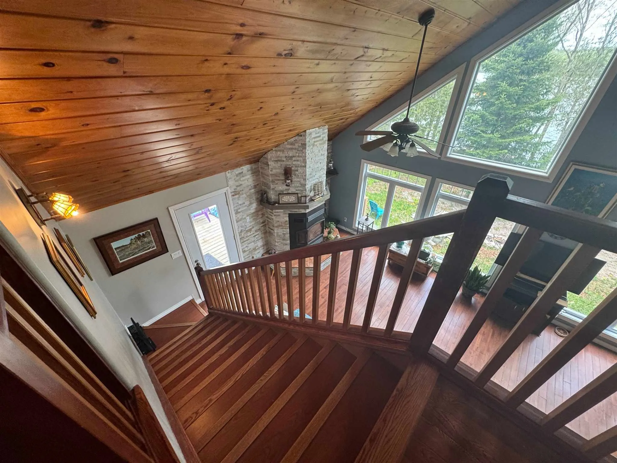 884 Dunlop Shores Road
