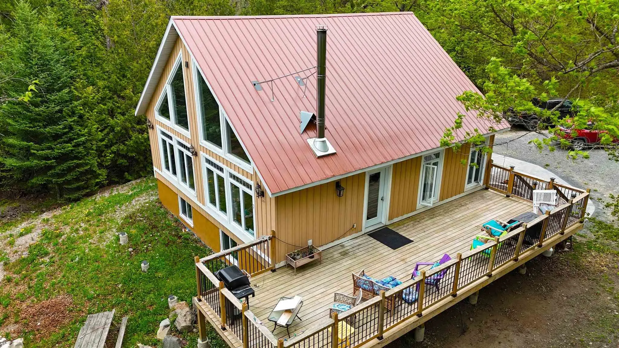 884 Dunlop Shores Road