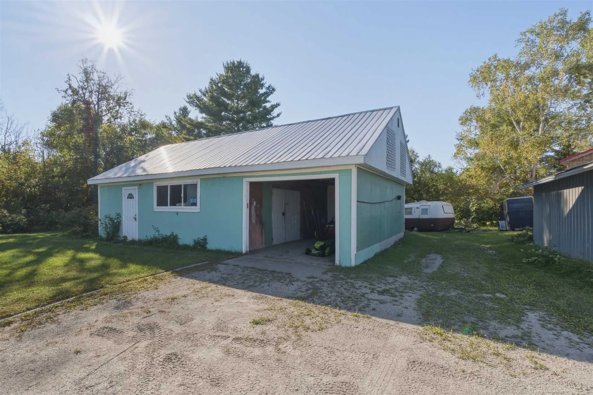 32 Mississagi Crescent