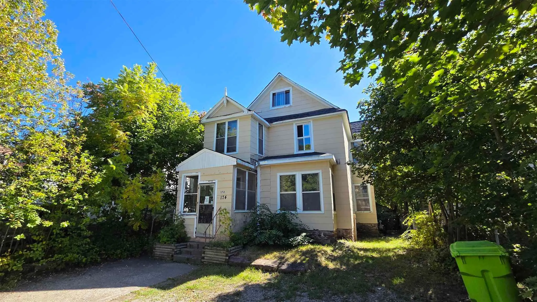 172 Pim Street