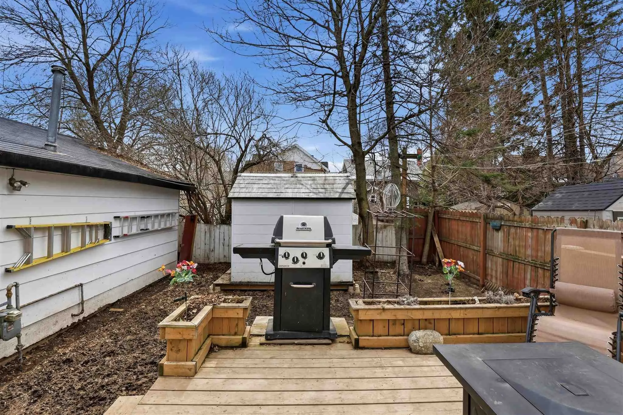 49 Hawthorne Avenue