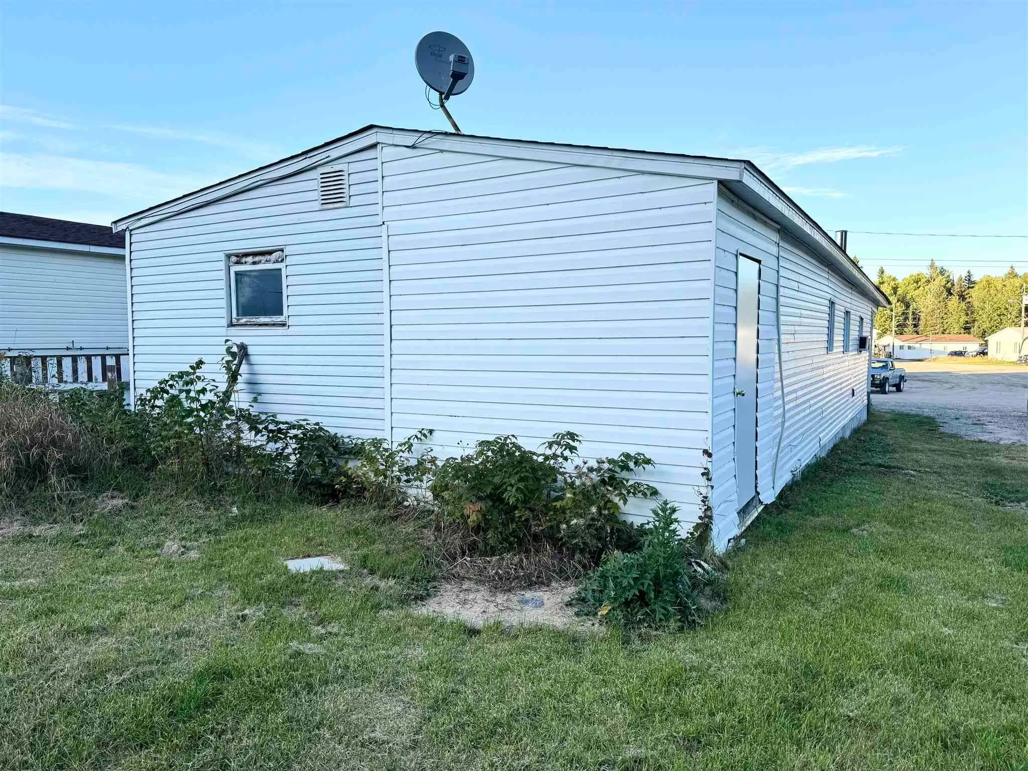 3 Fontaine Drive