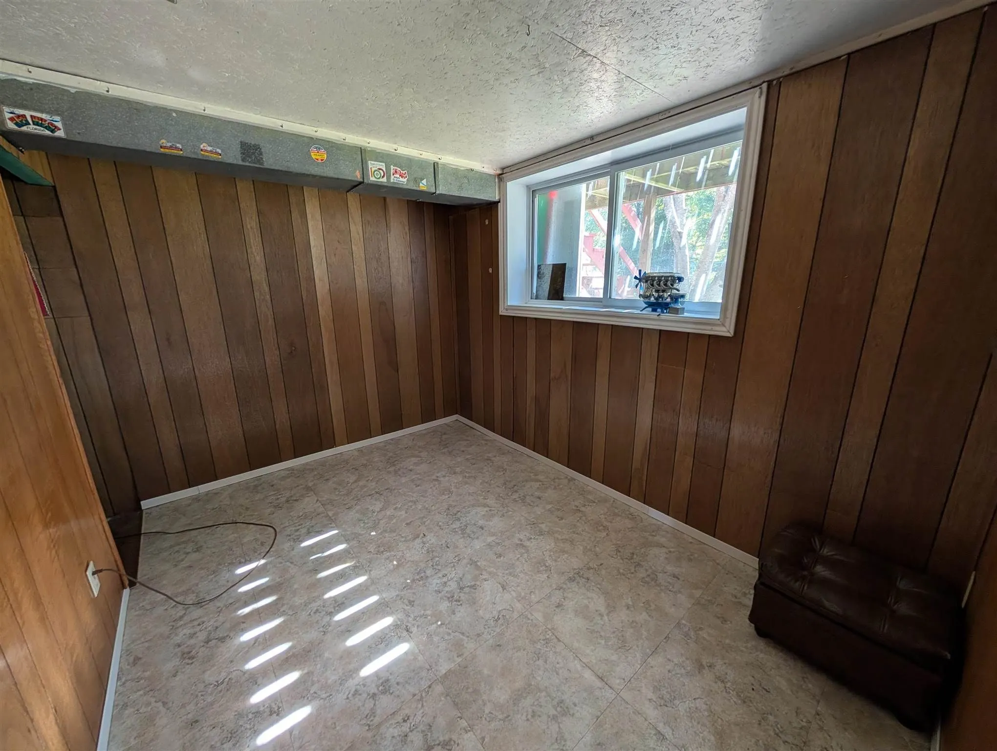 15 Magpie Road