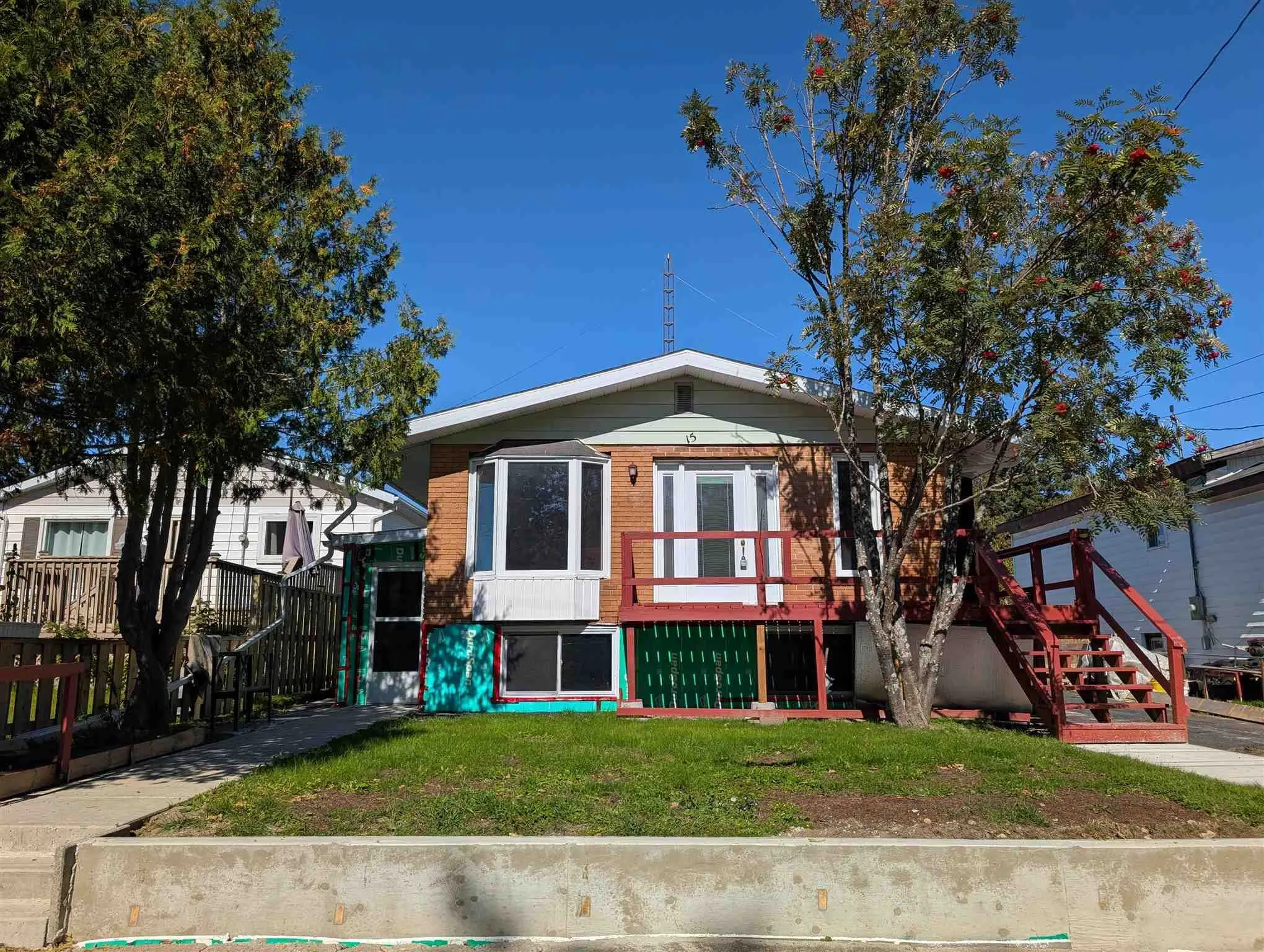 15 Magpie Road