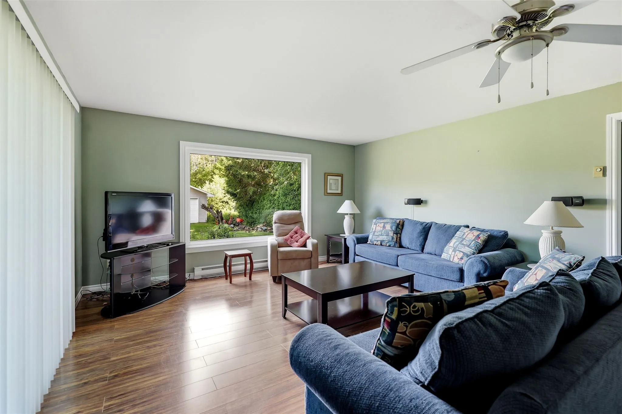 382 Nixon Road
