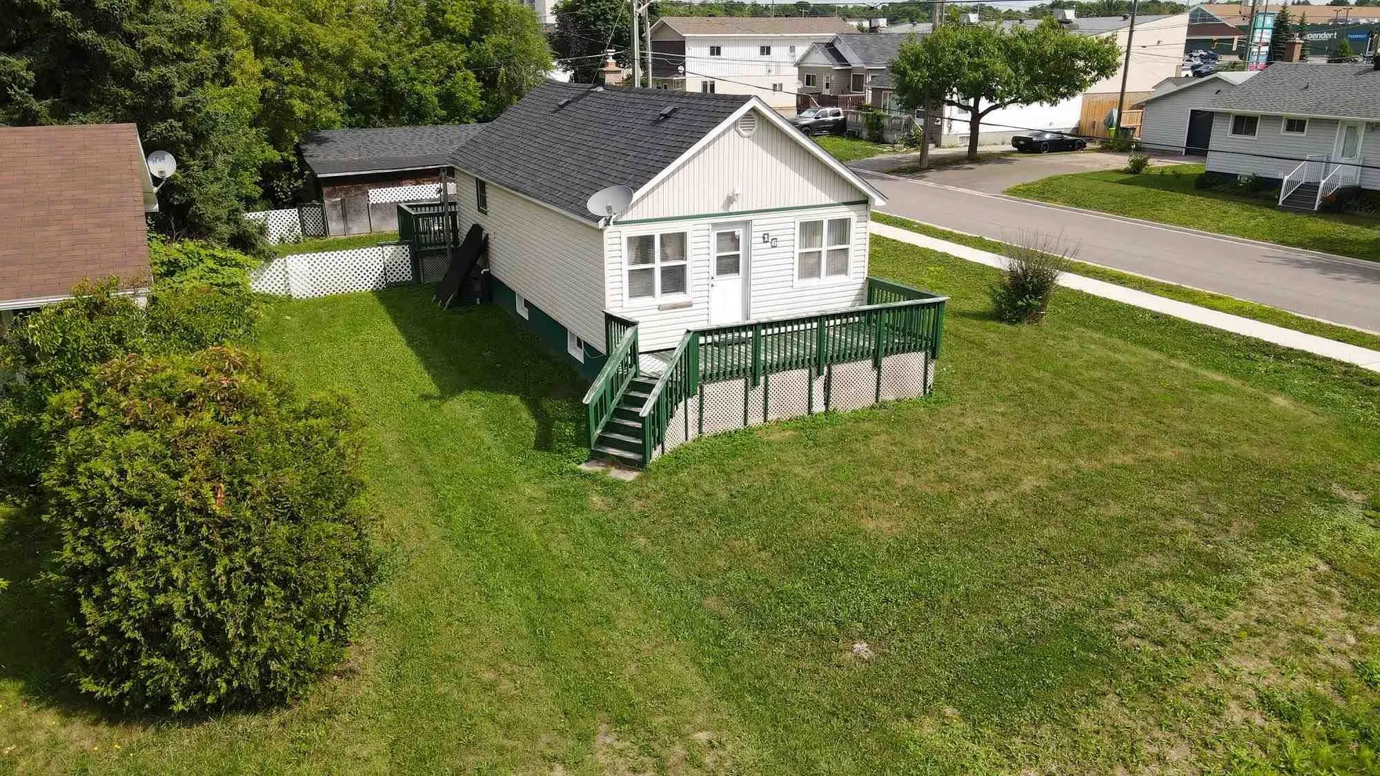 16 Stevens Street