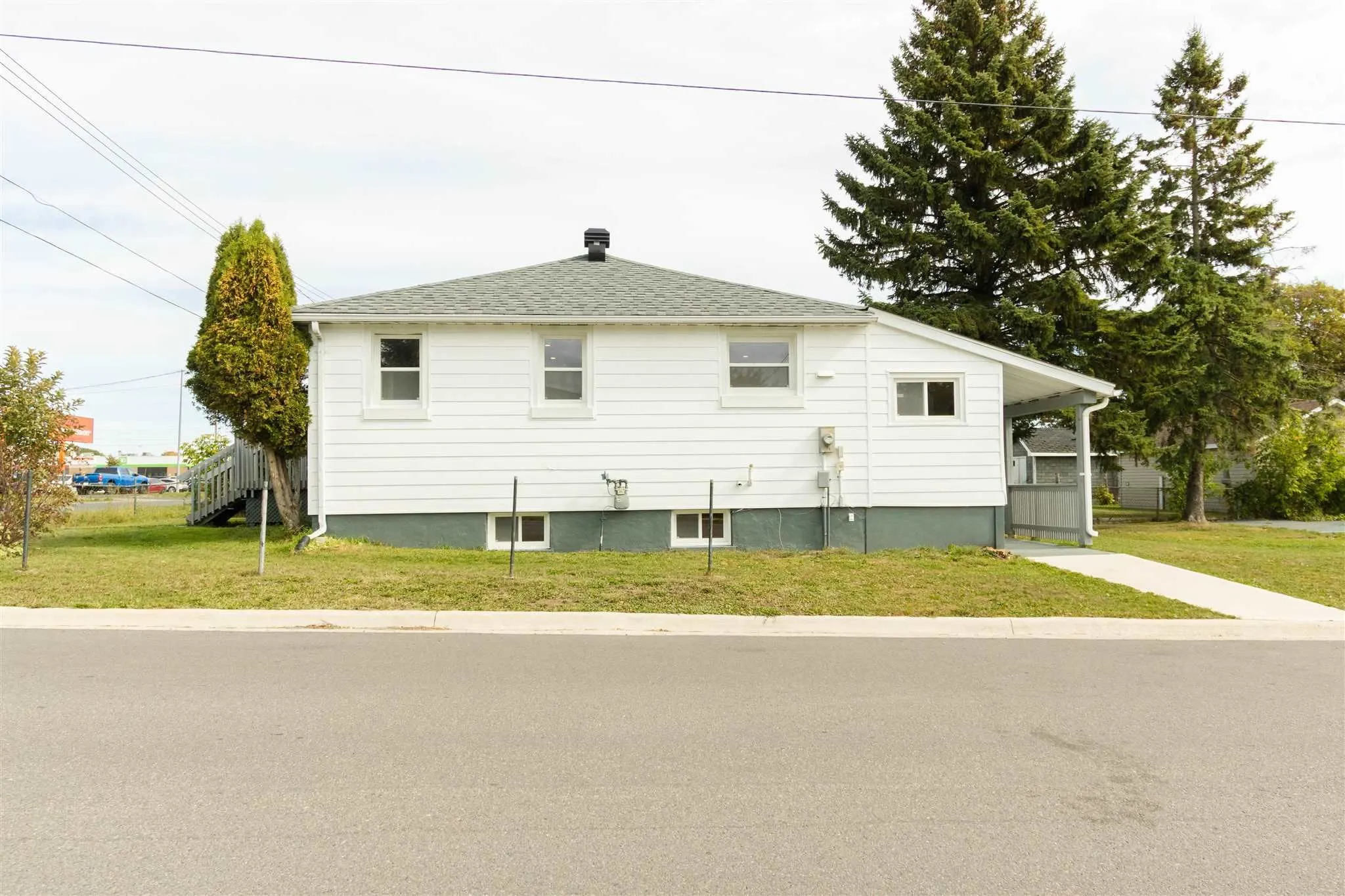 13 Stevens Street