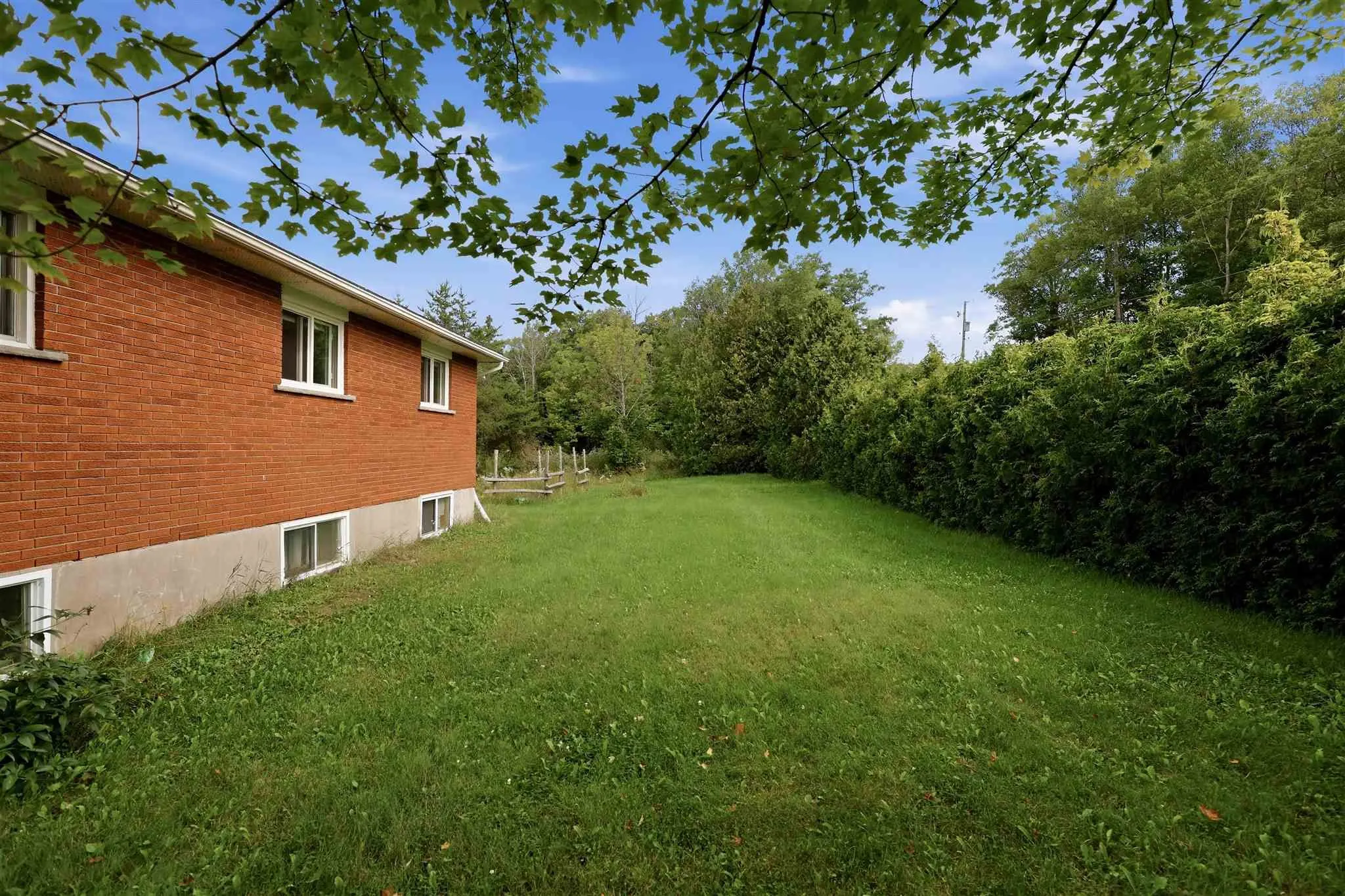 99 Findlay Road E
