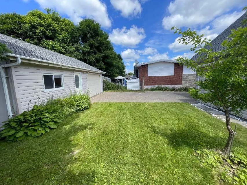 66 Dieppe Avenue