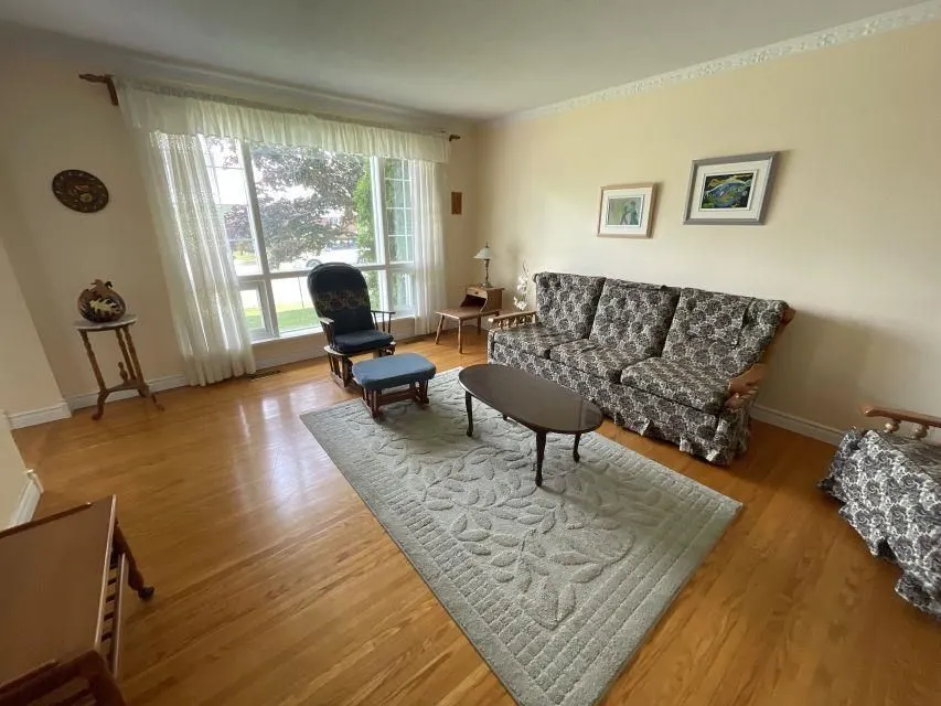 66 Dieppe Avenue