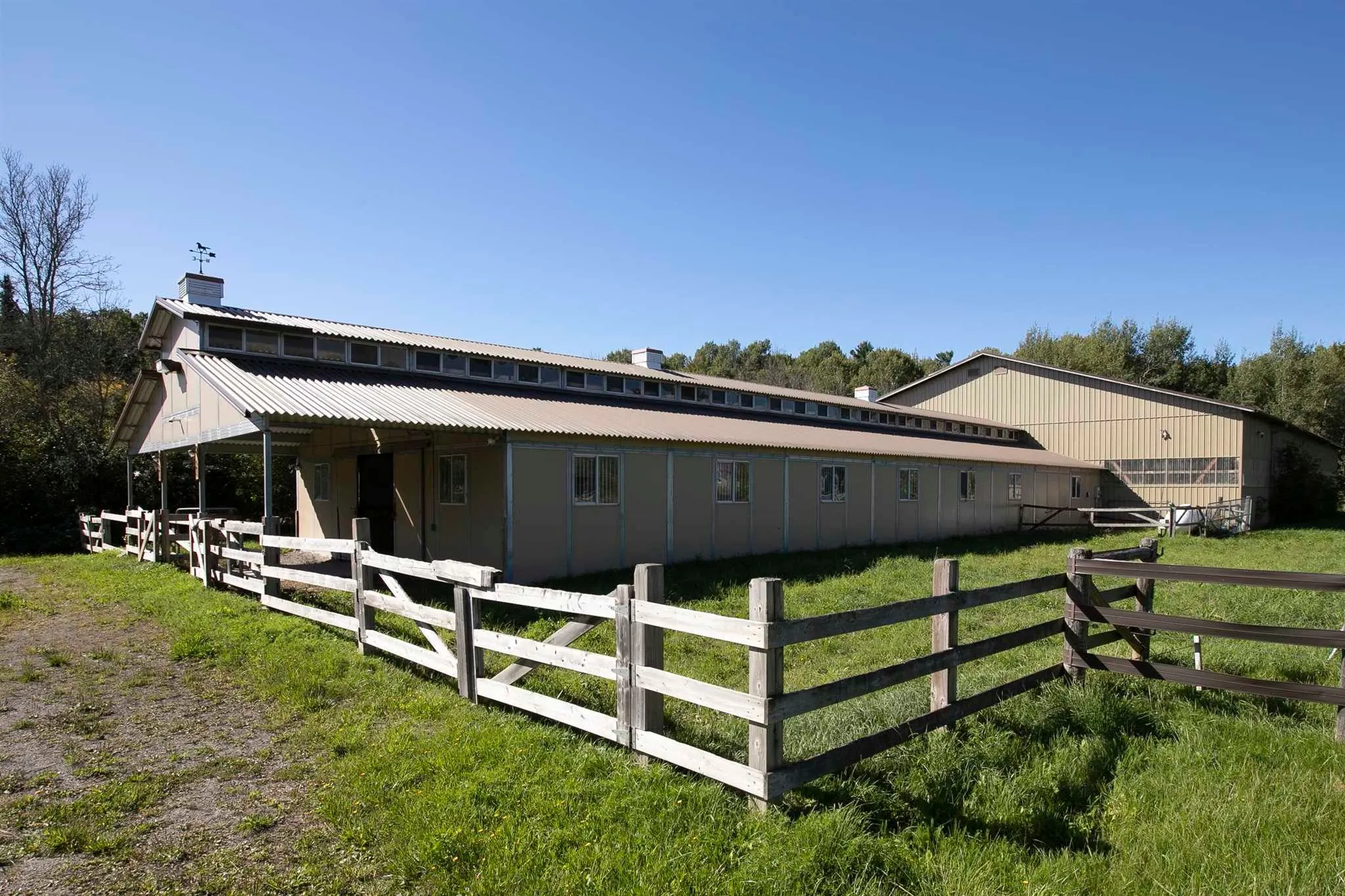 11935 HWY 17 E