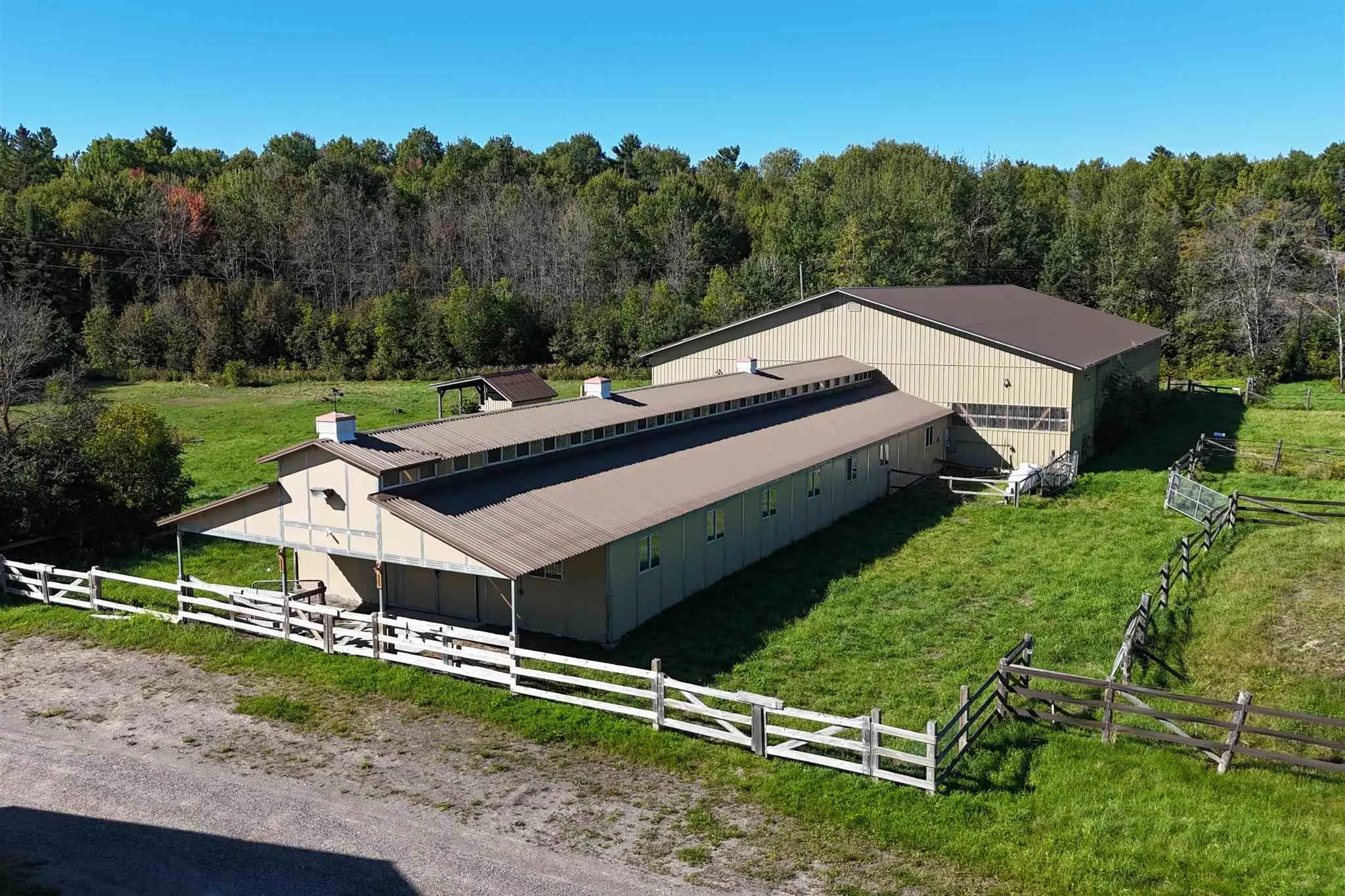 11935 HWY 17 E