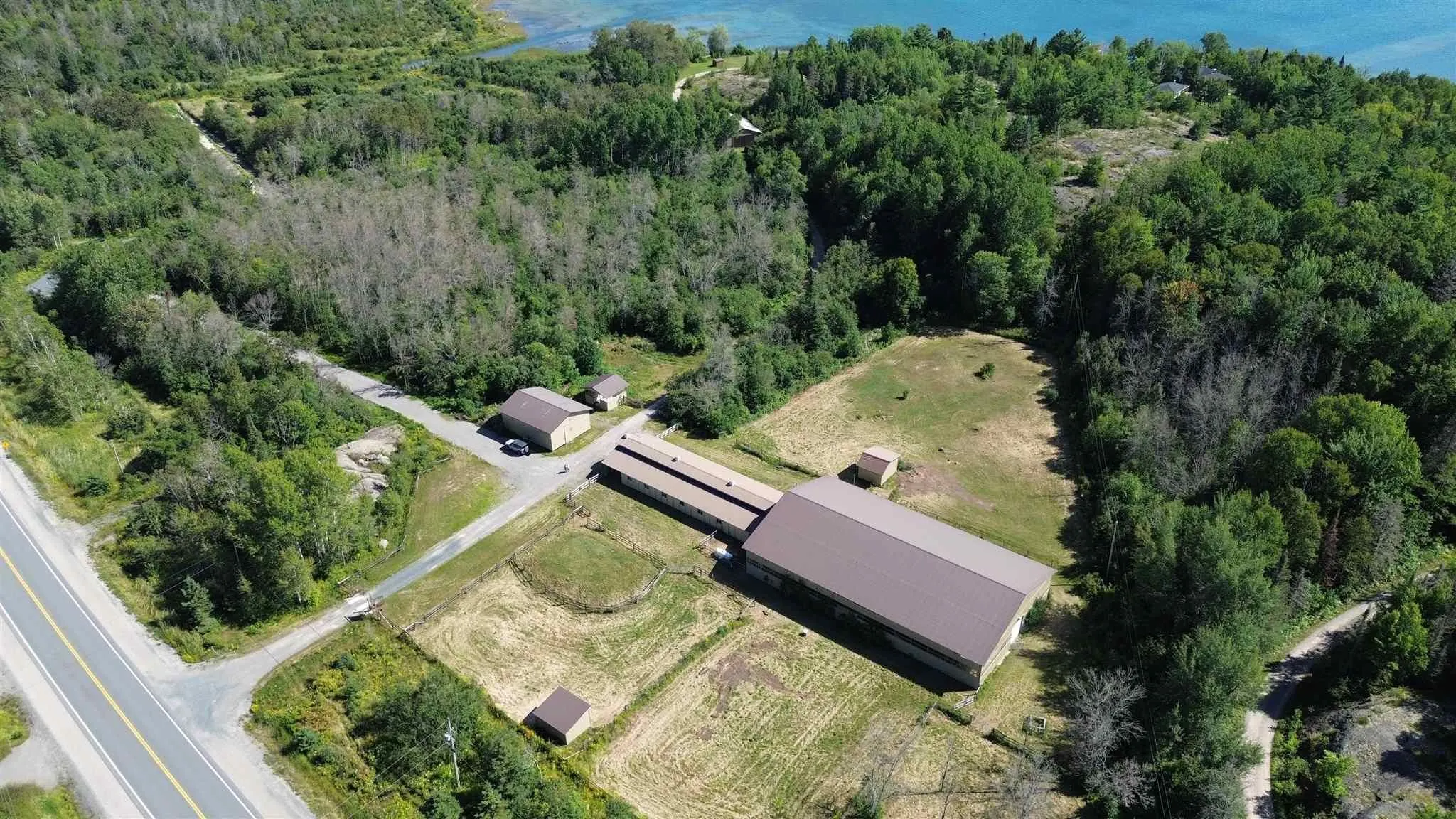 11935 HWY 17 E