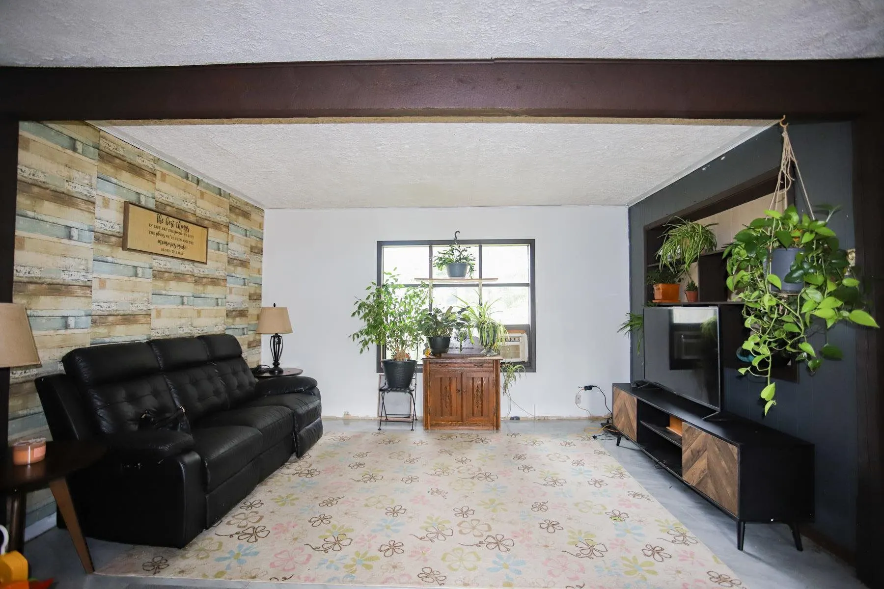 799 Hwy 552 W