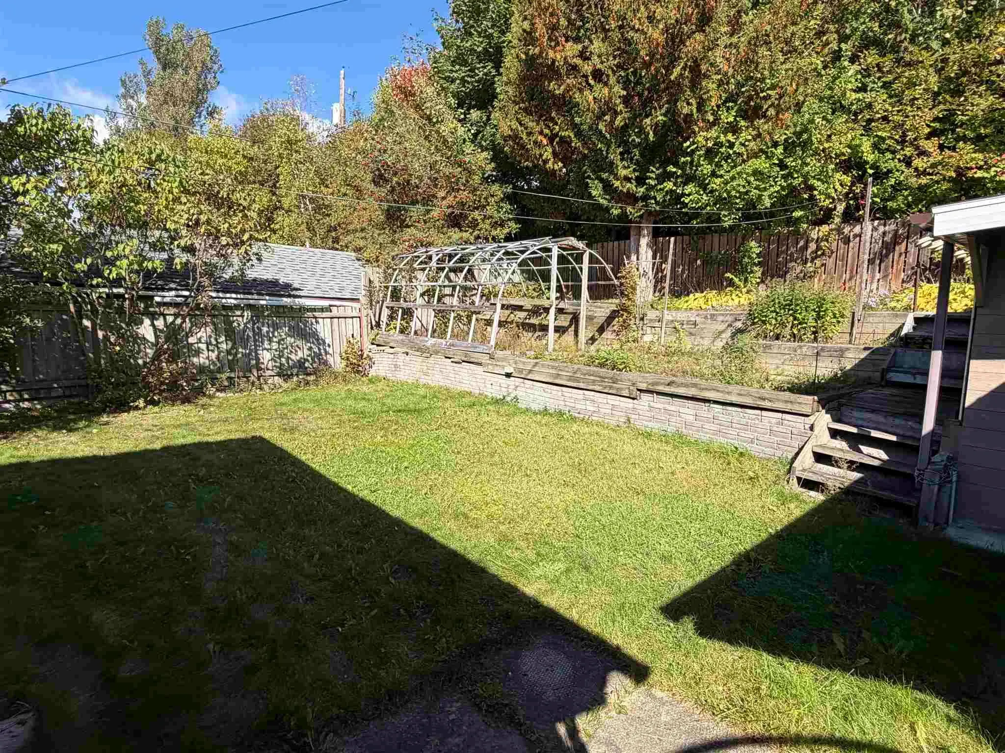 17 Brown Road