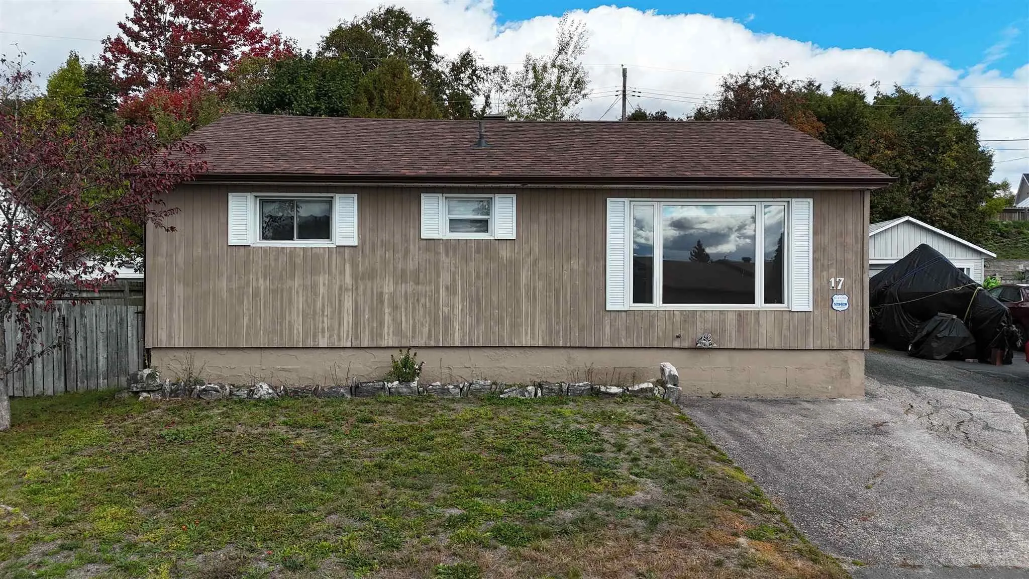 17 Brown Road