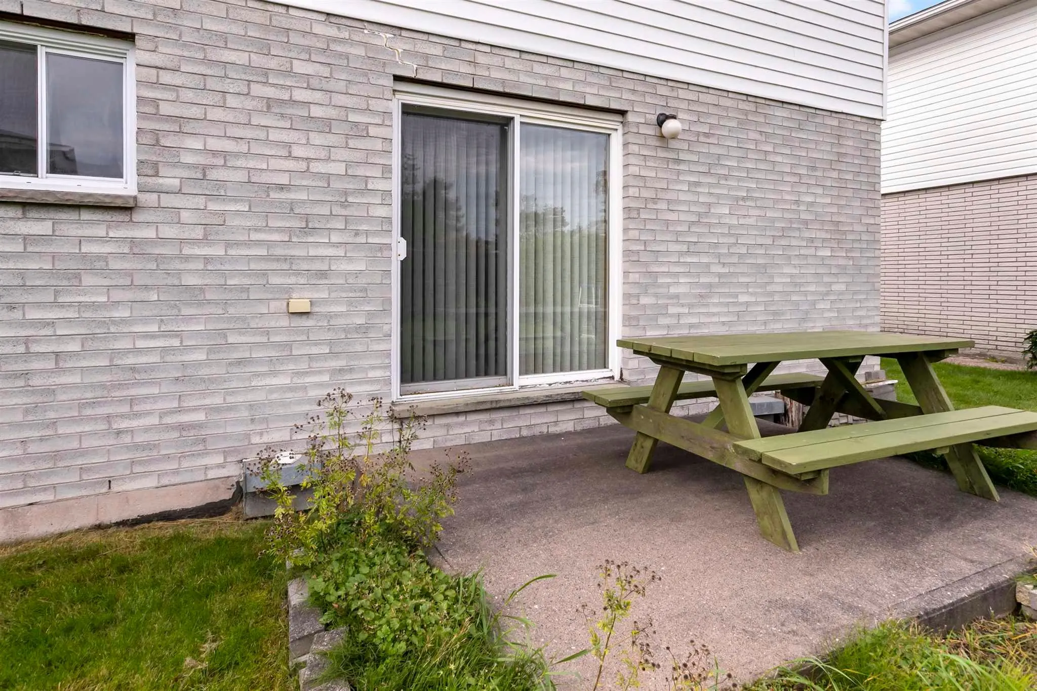 62 Laronde Avenue