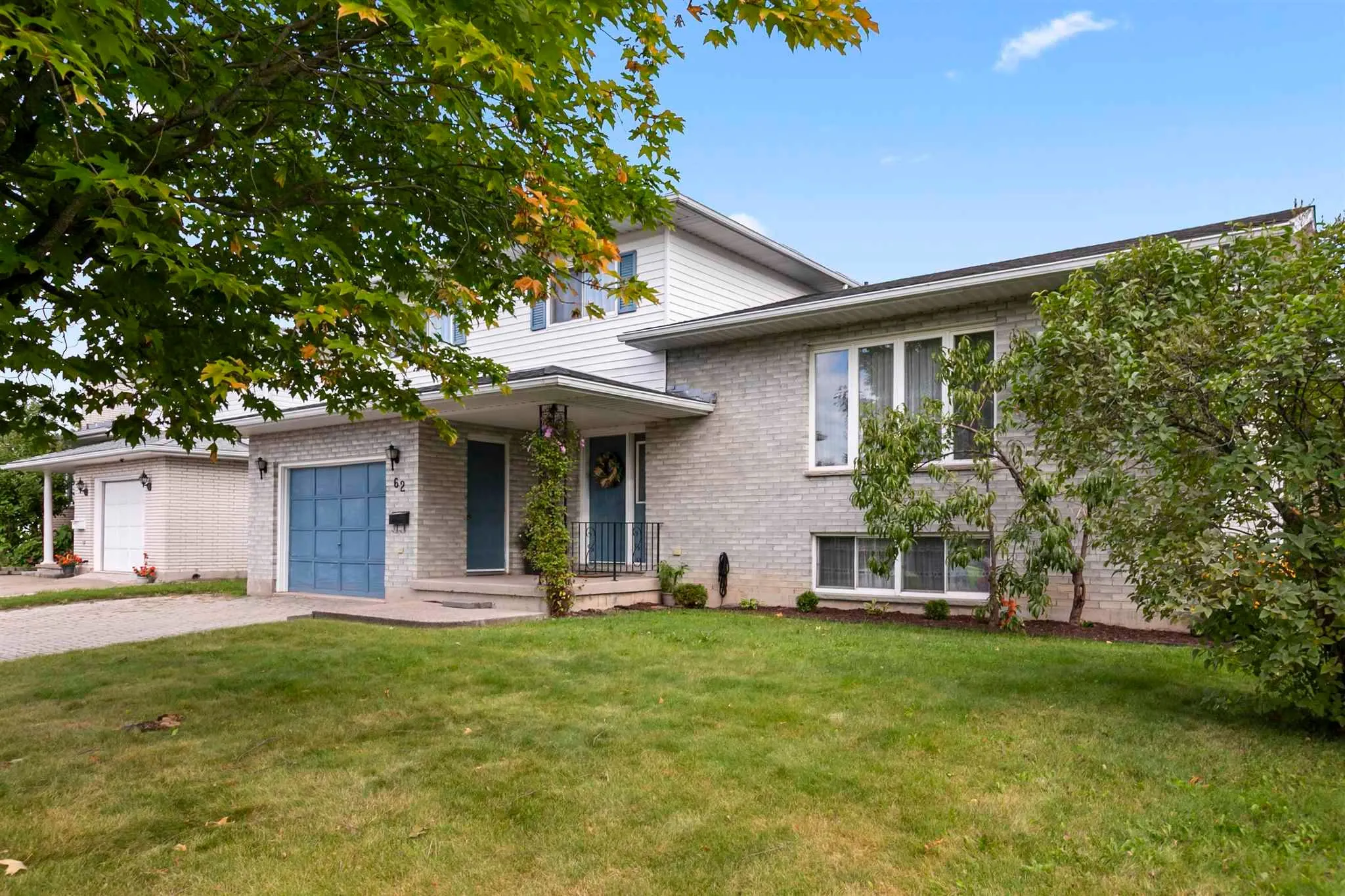 62 Laronde Avenue