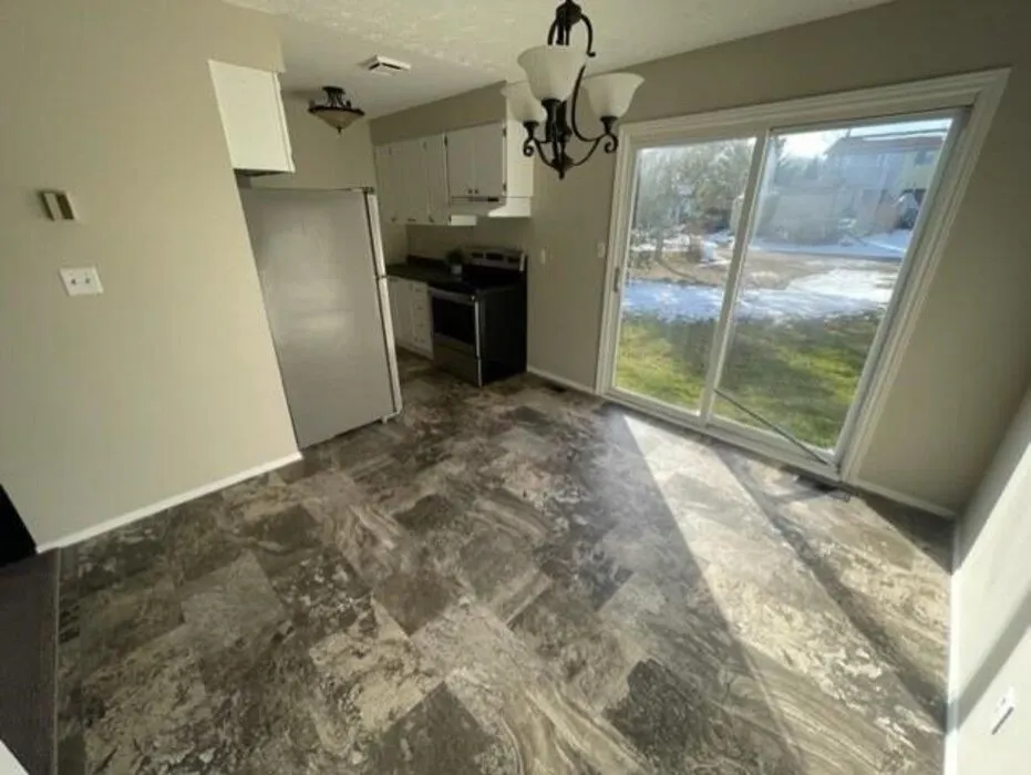 11 Forest Place
