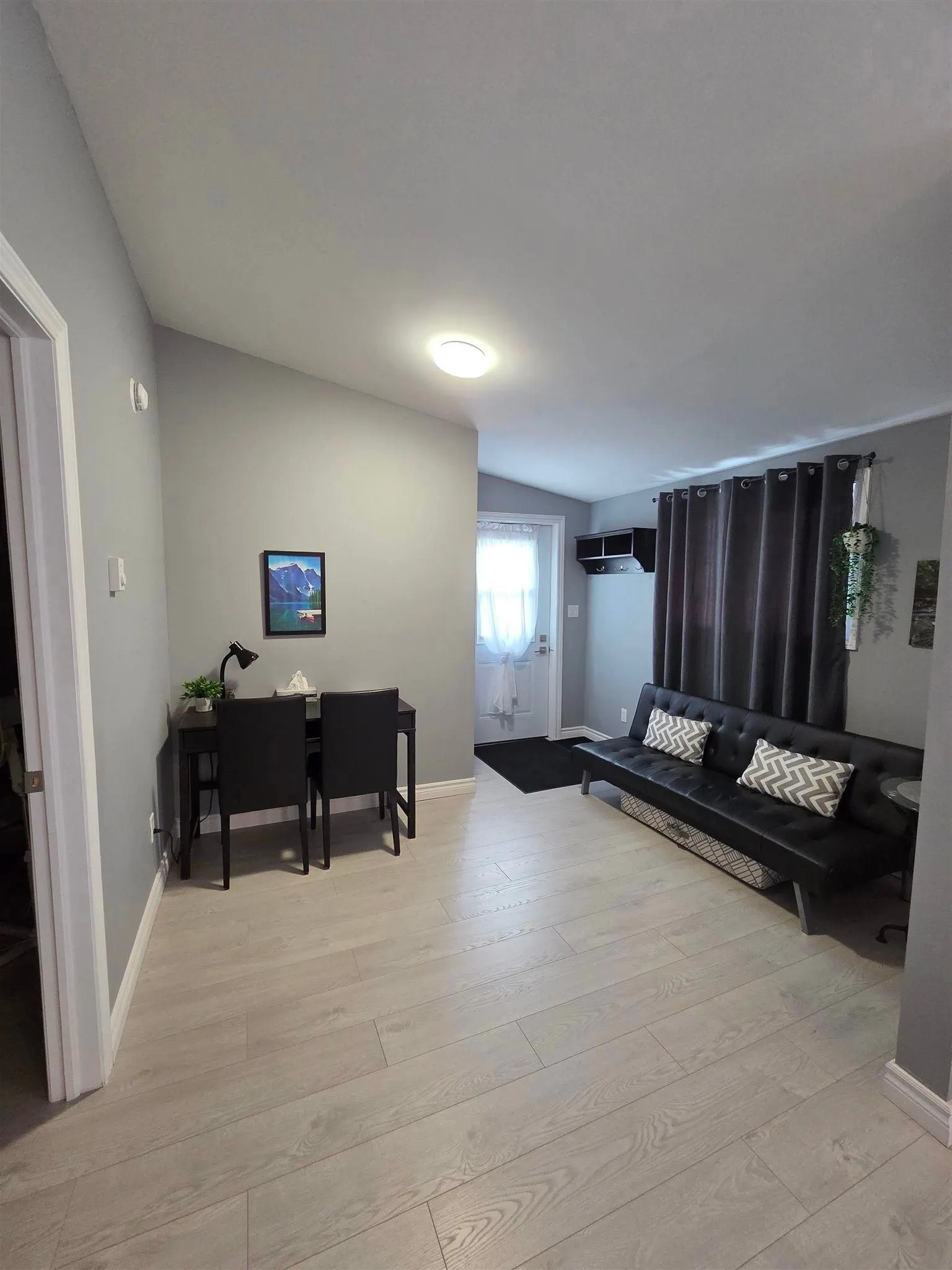 9 Central Avenue
