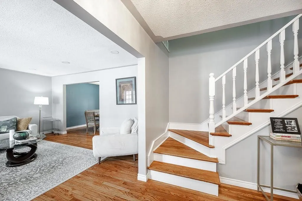 27 Plummer Court