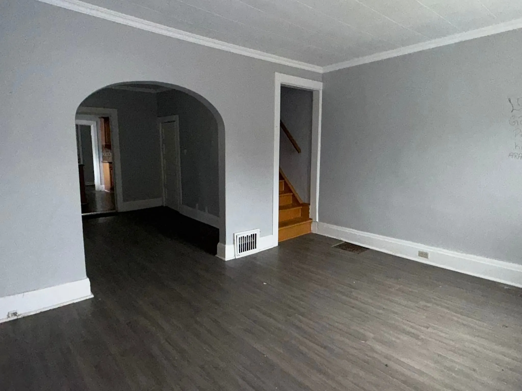 182-184 Woodward Avenue