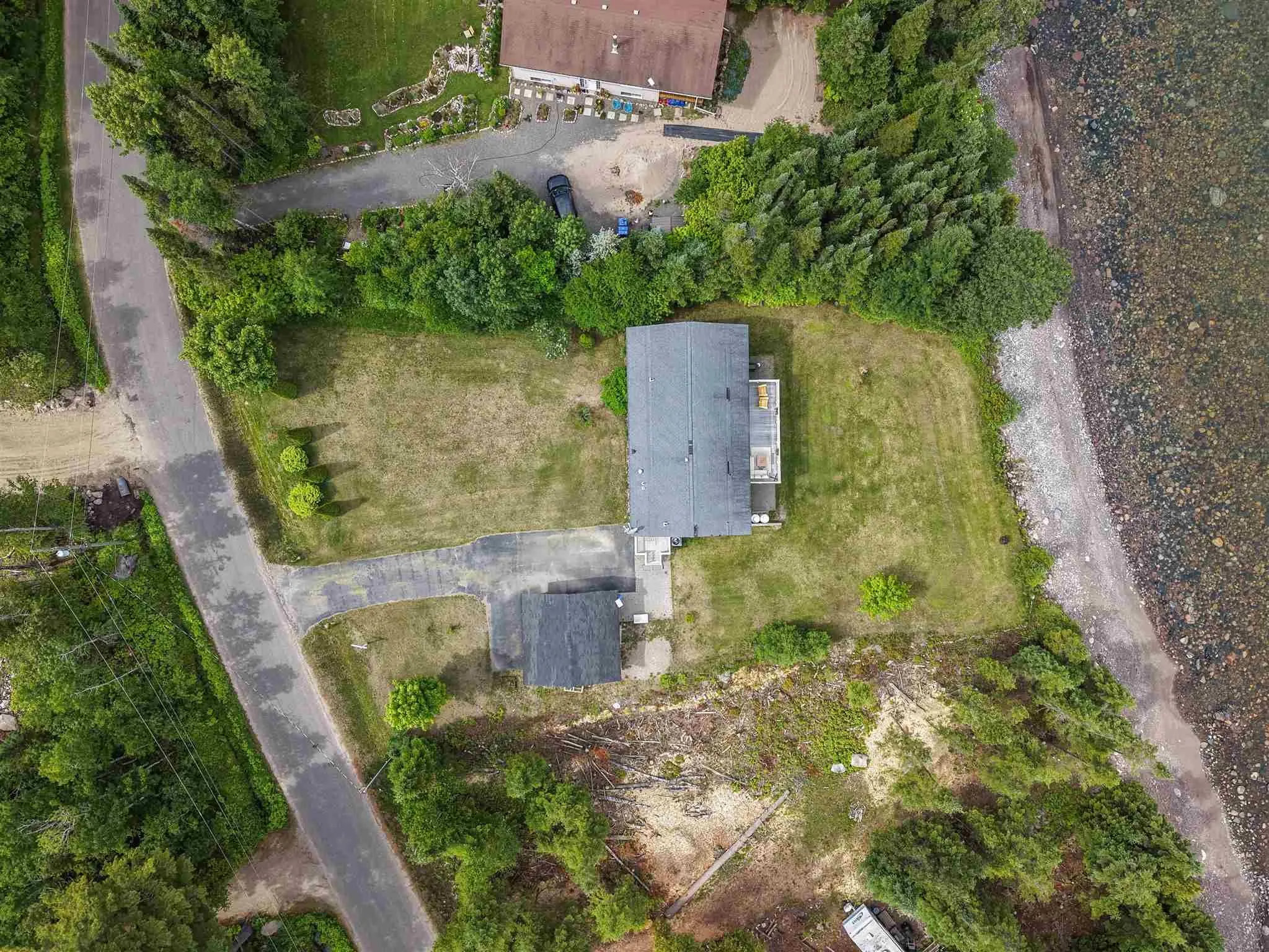 634 Lakeshore Drive