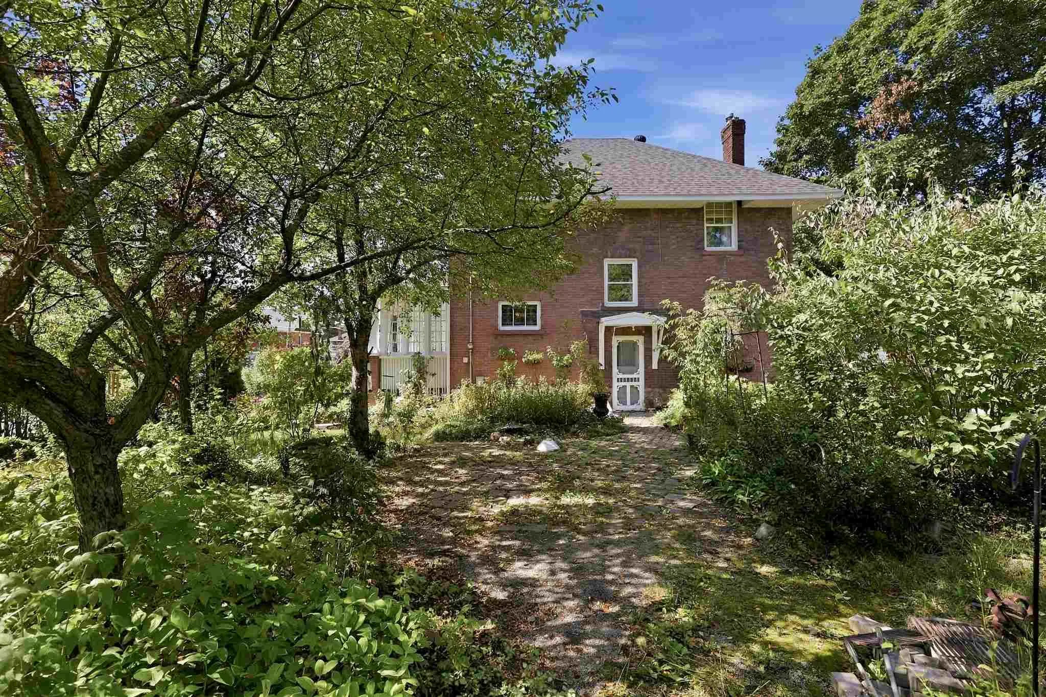40 Euclid Road