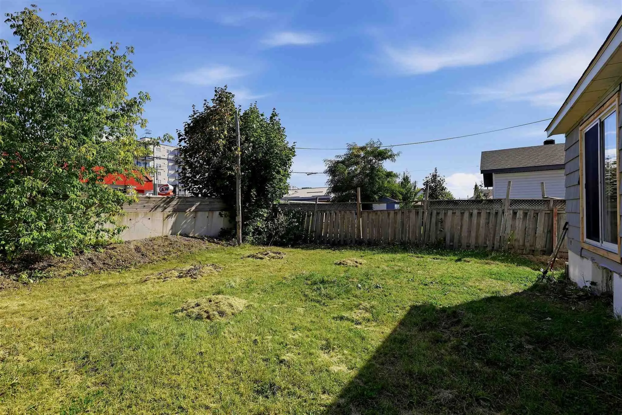 118 Blake Avenue