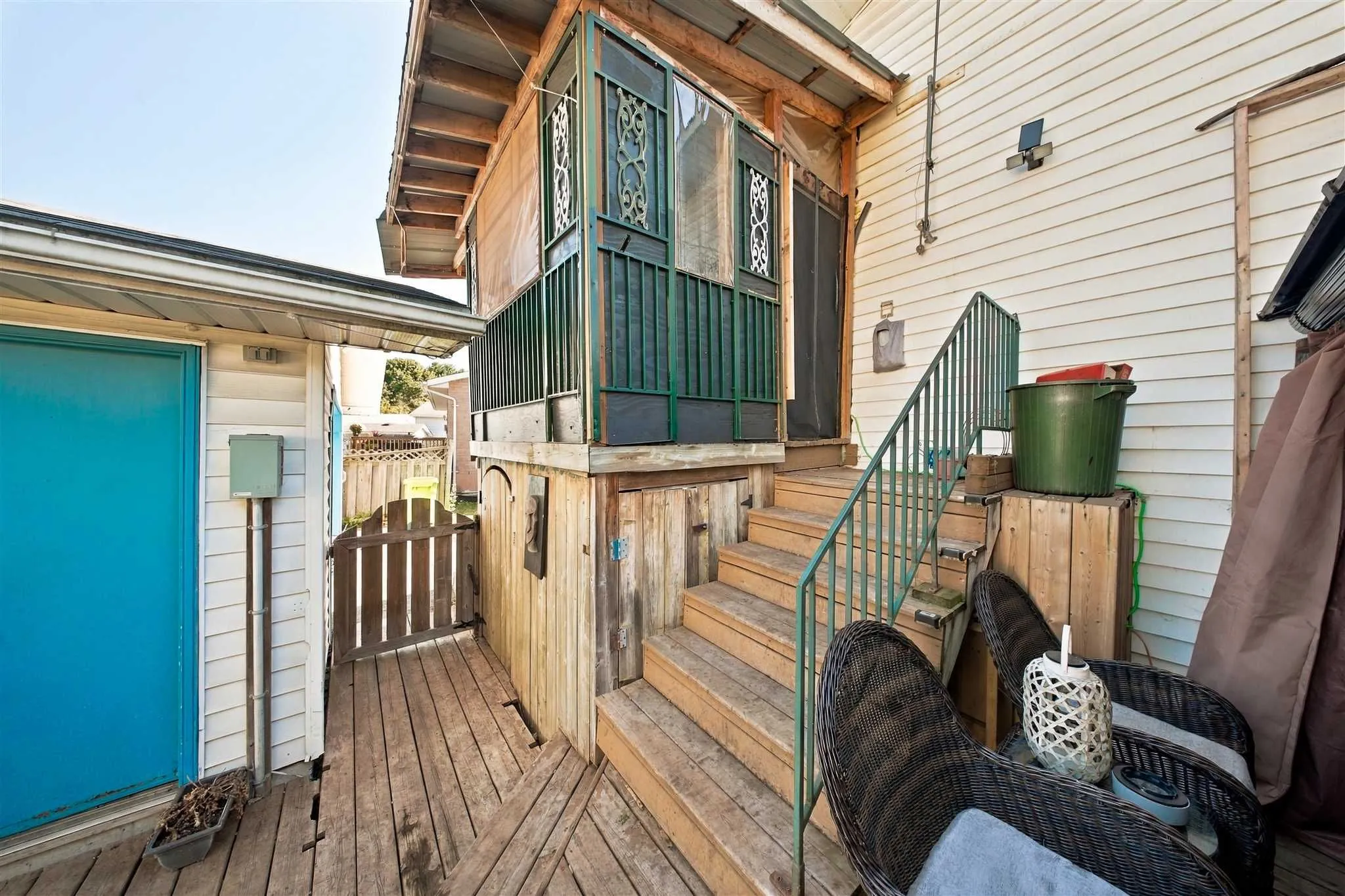 34 Sutton Place
