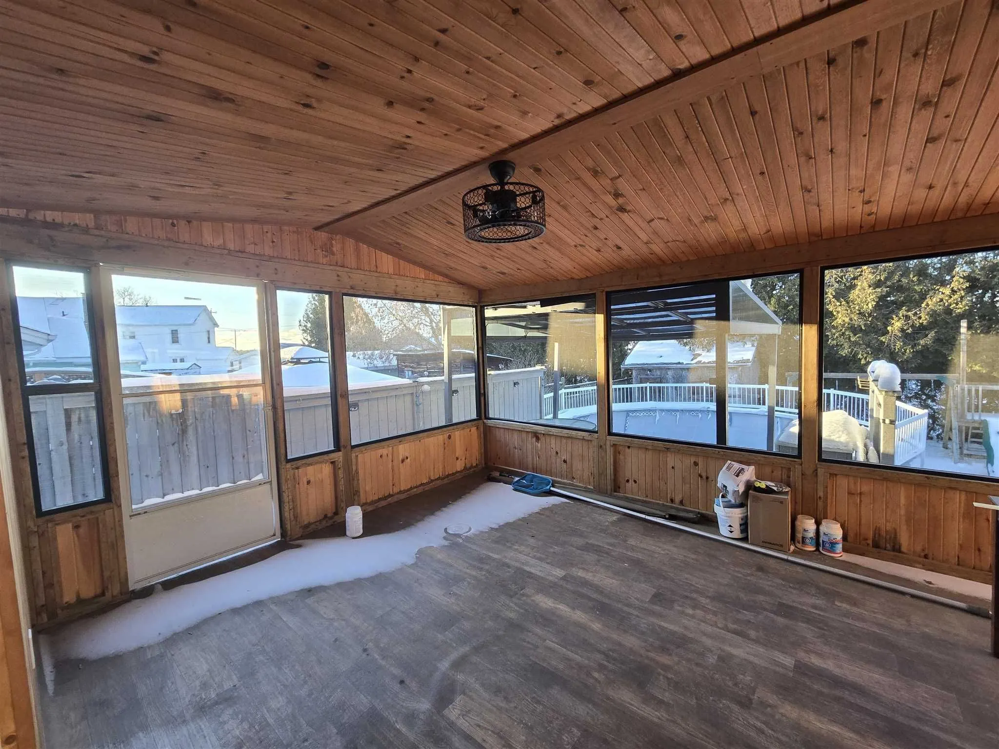 138 Lakeside Avenue