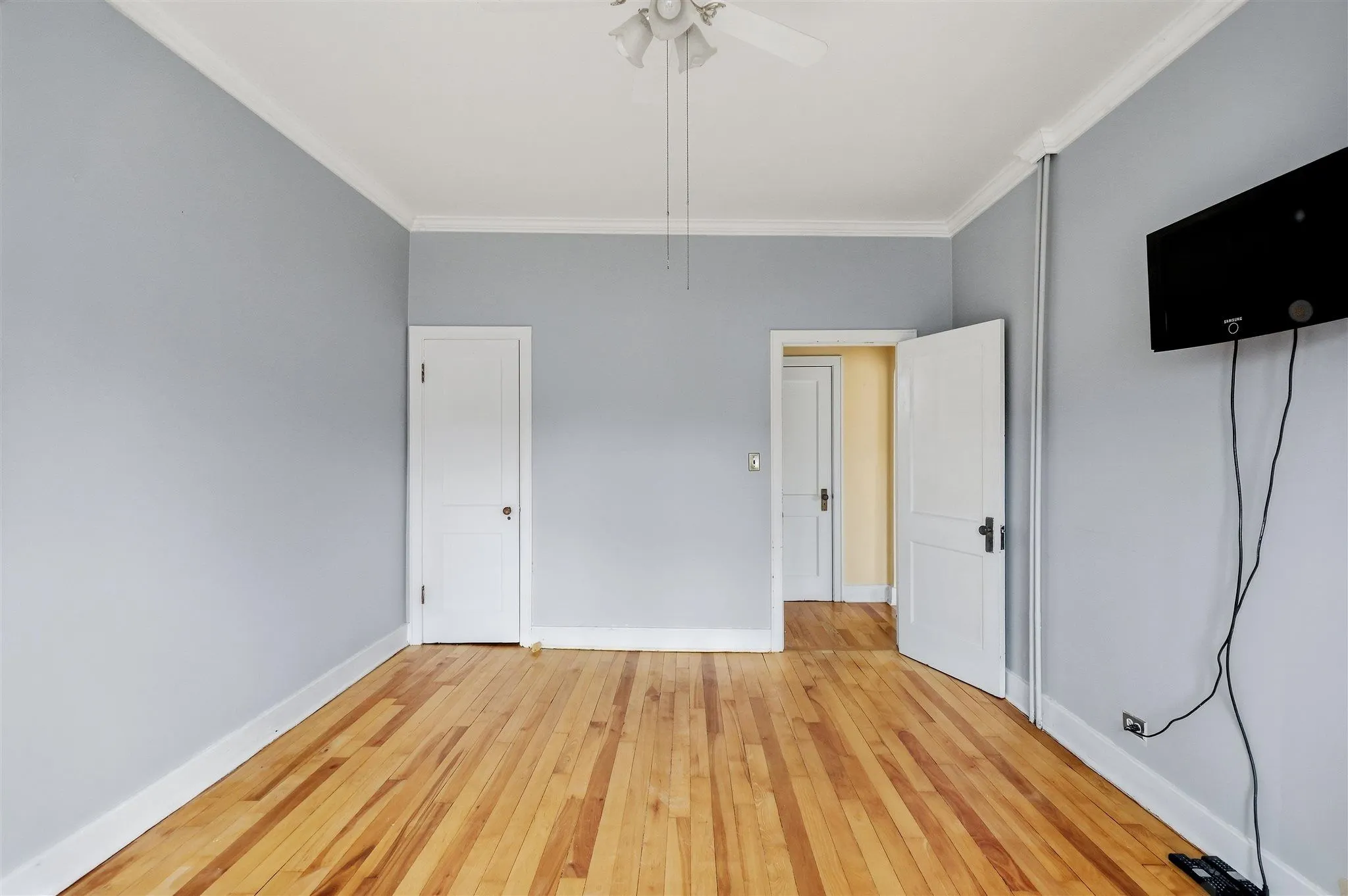 148 Walnut Street