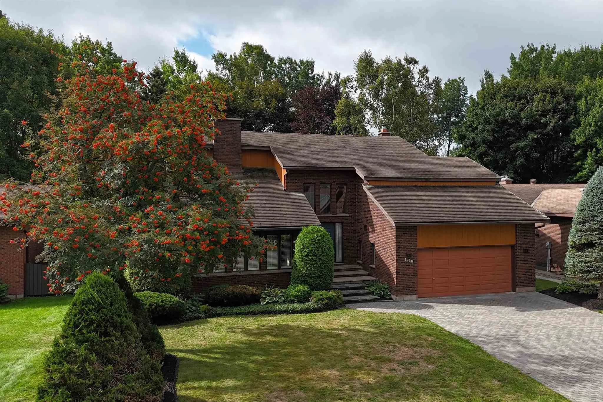 109 Greenview Lane