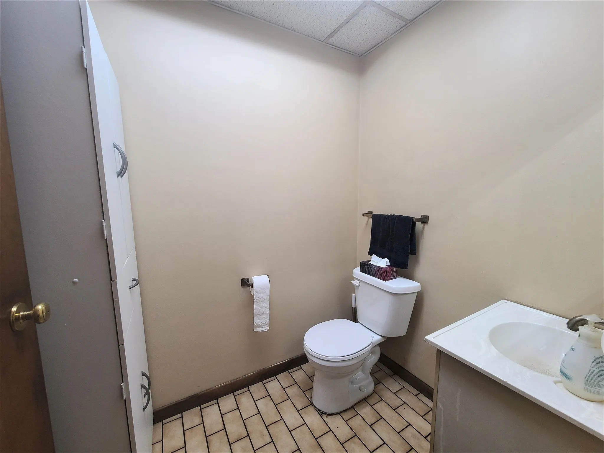 22644 Highway 17