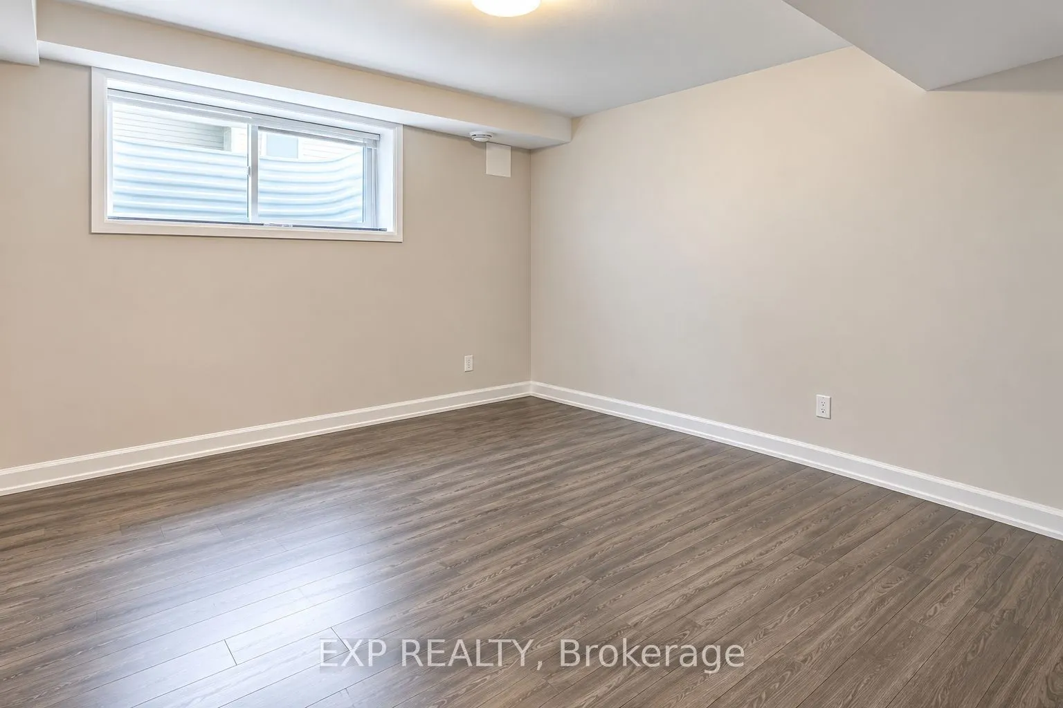 738 AZURE Street #B