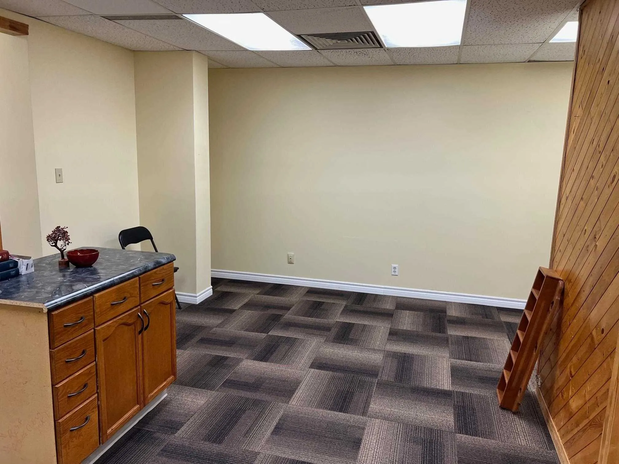 19 Woodward Avenue