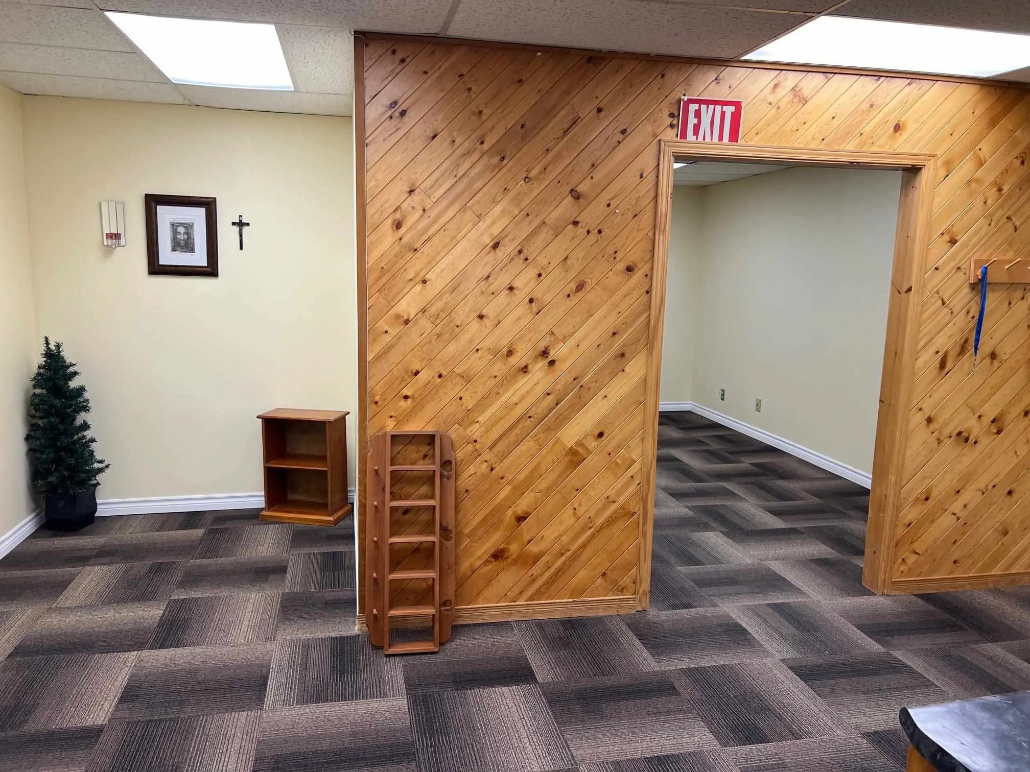 19 Woodward Avenue