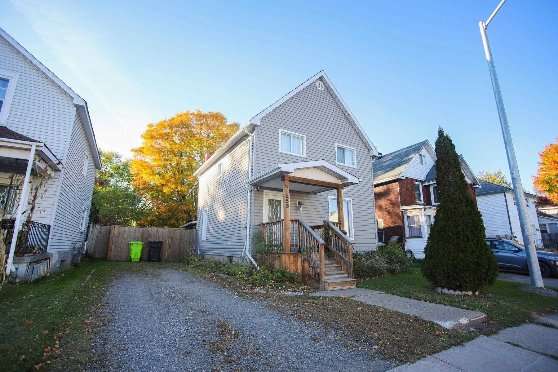 253 St. James Street