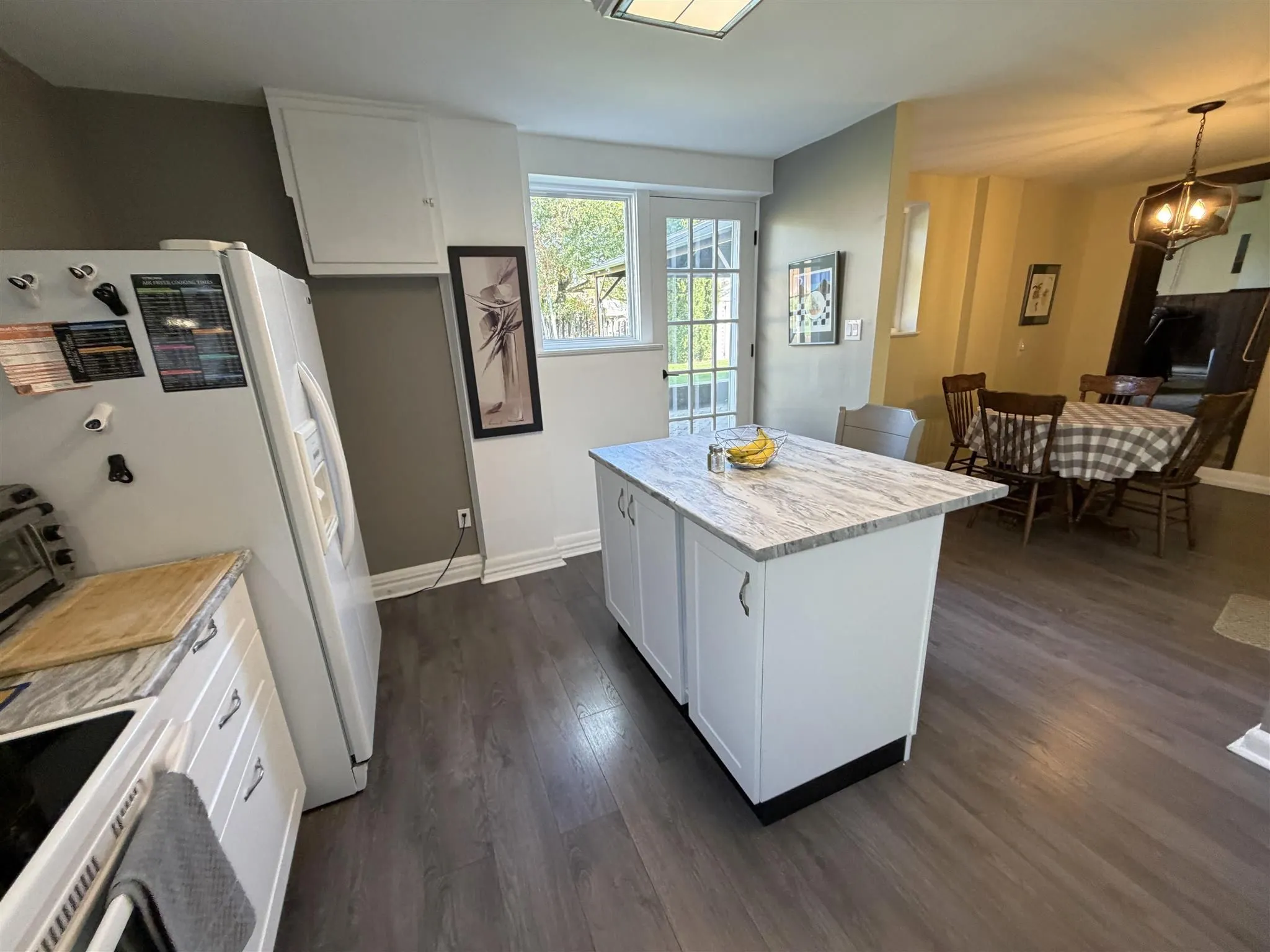 4 Timmins Road