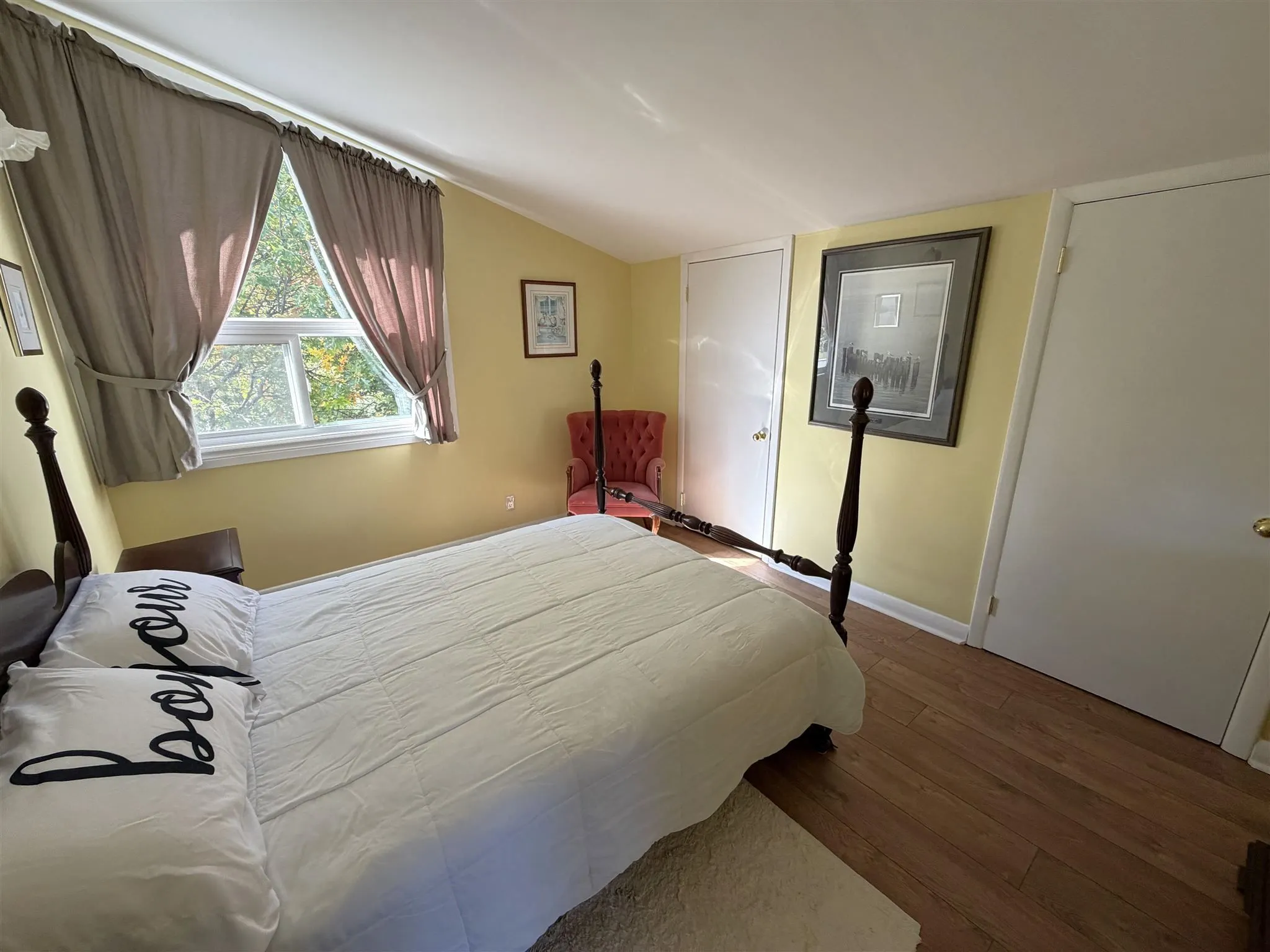 4 Timmins Road