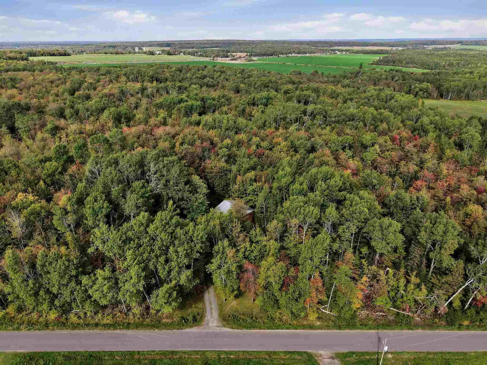 190 Town Line Road E
