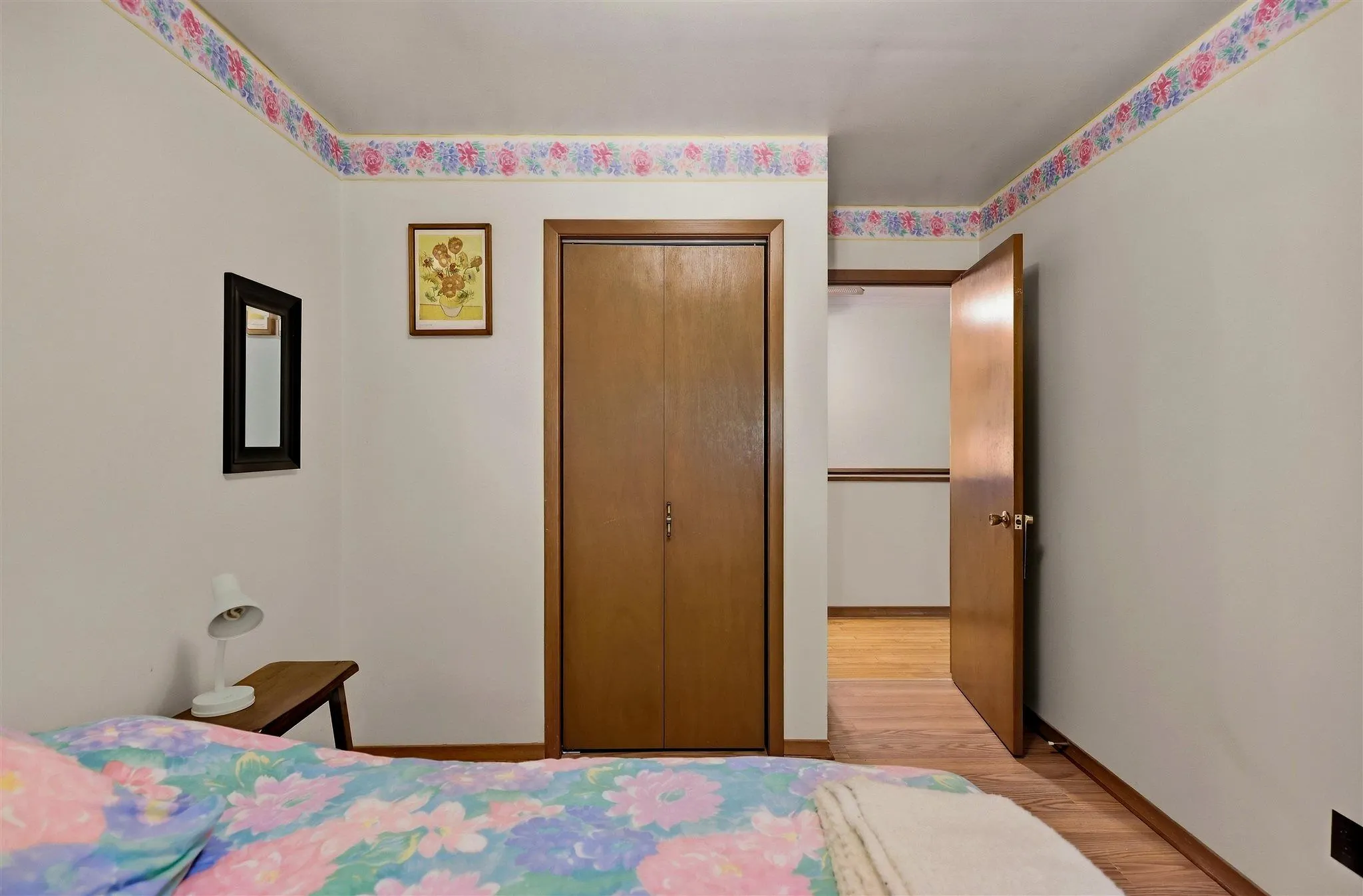 190 Town Line Road E