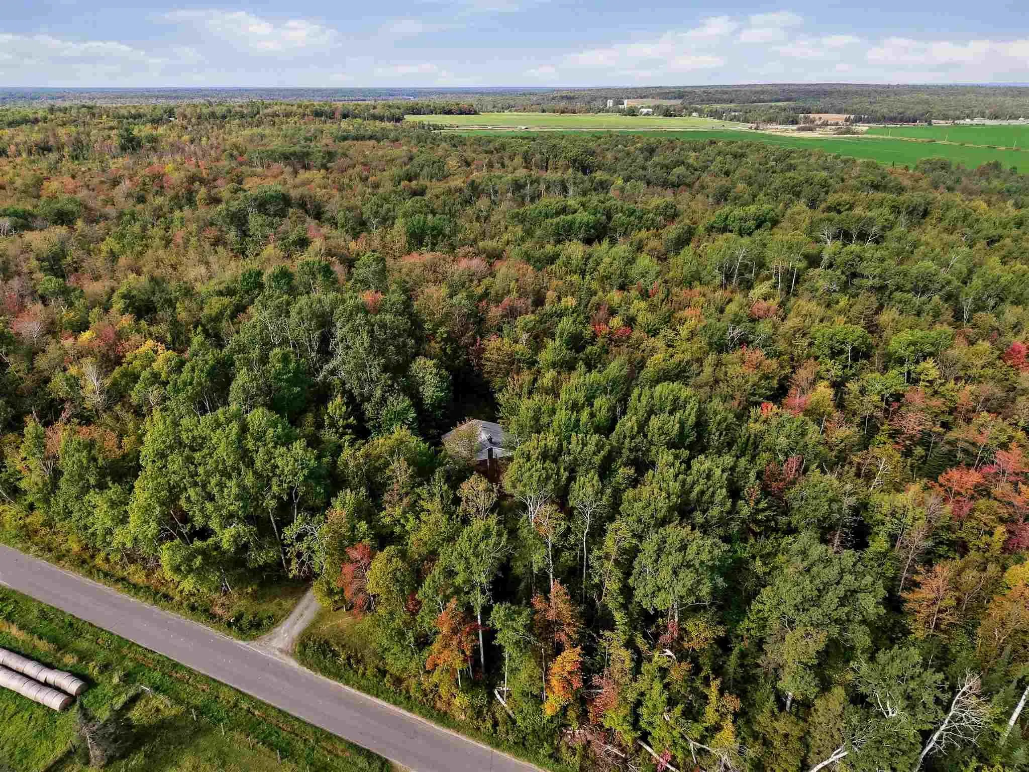 190 Town Line Road E