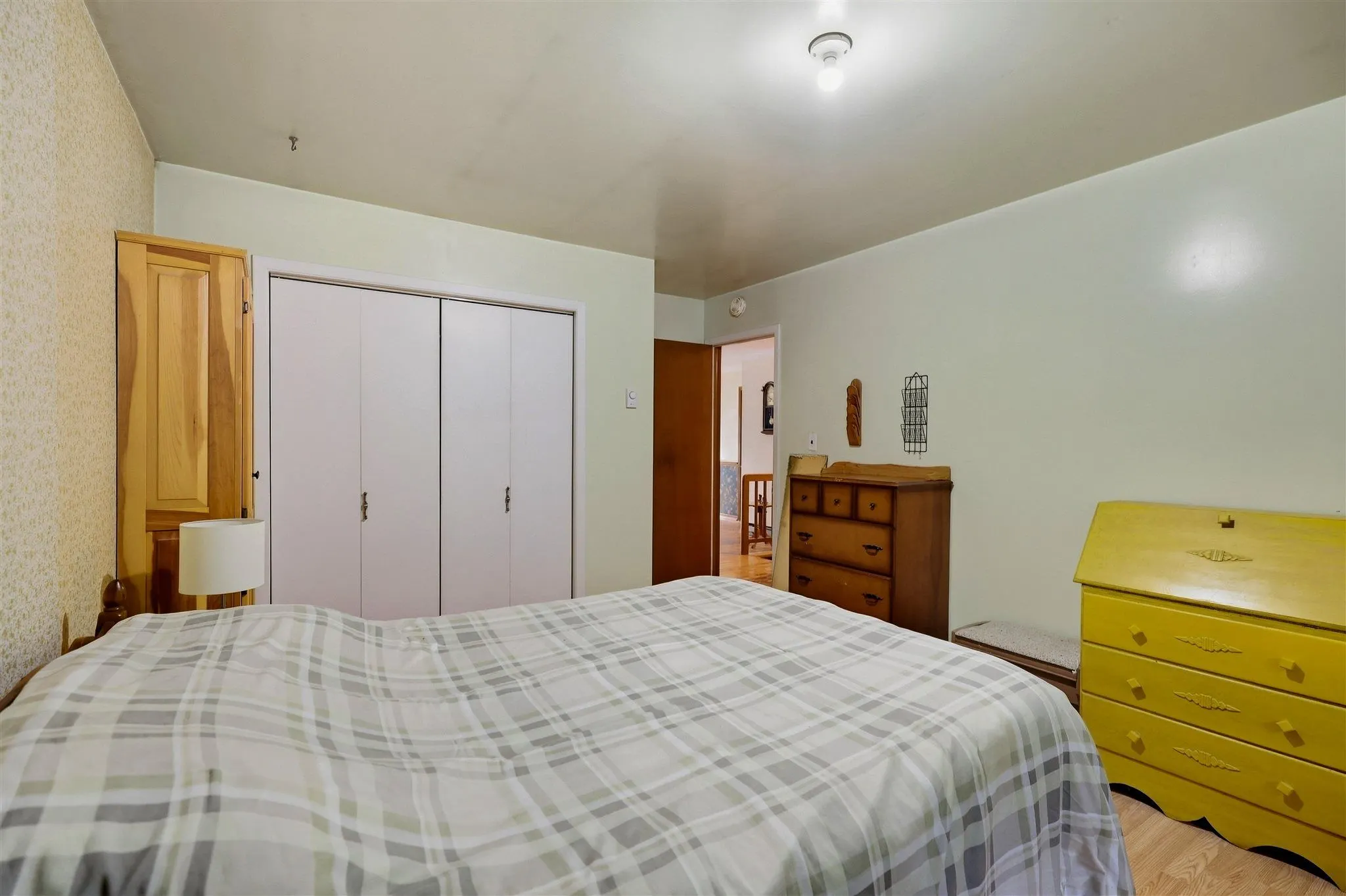 190 Town Line Road E