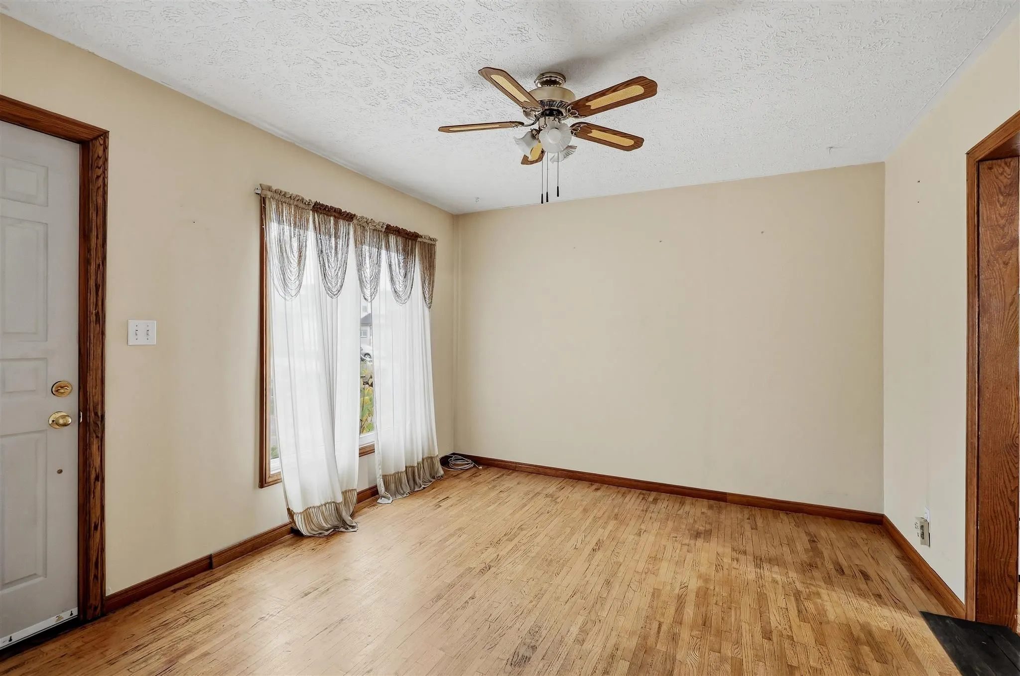 165 Spadina Avenue