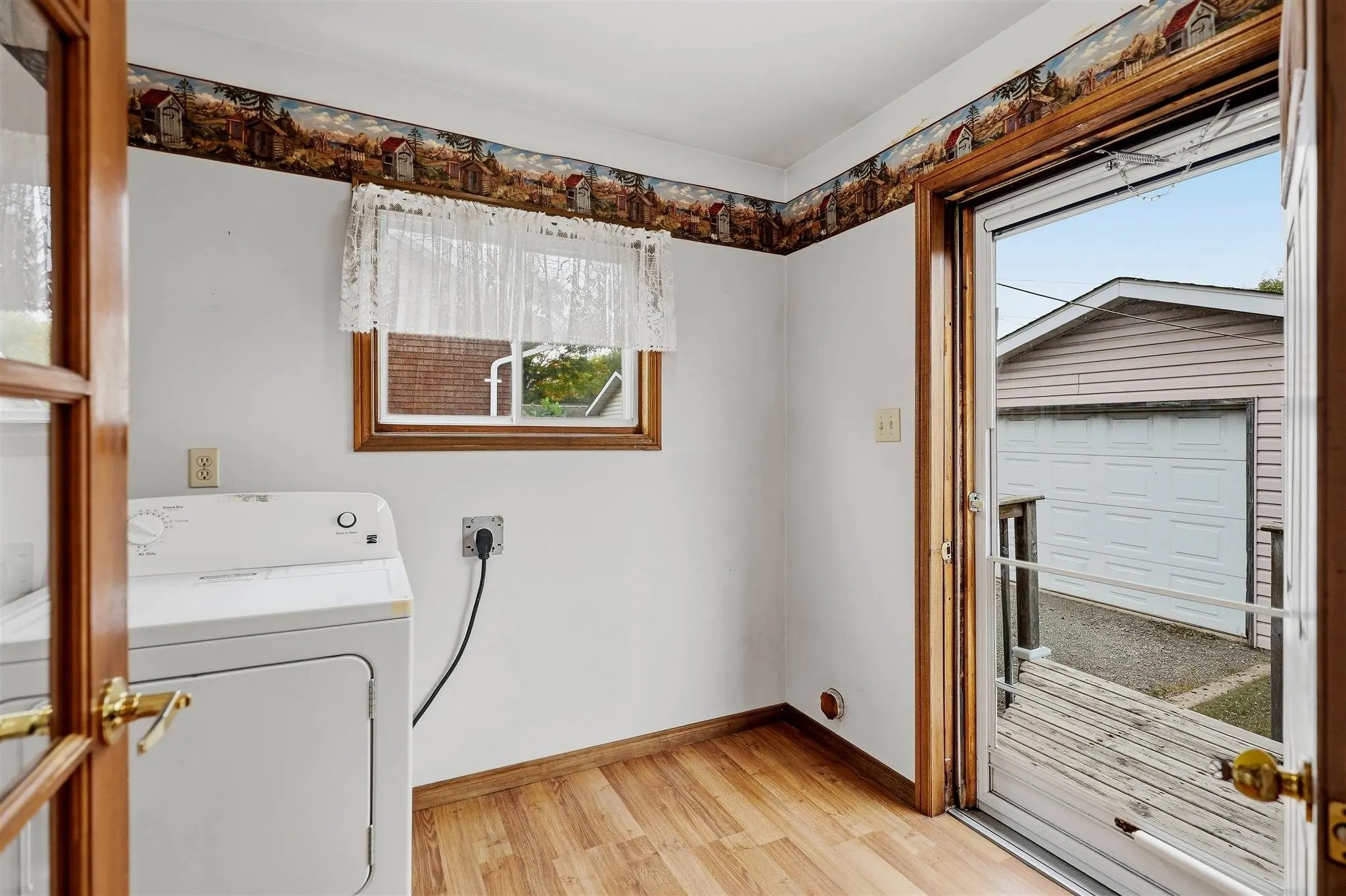 165 Spadina Avenue