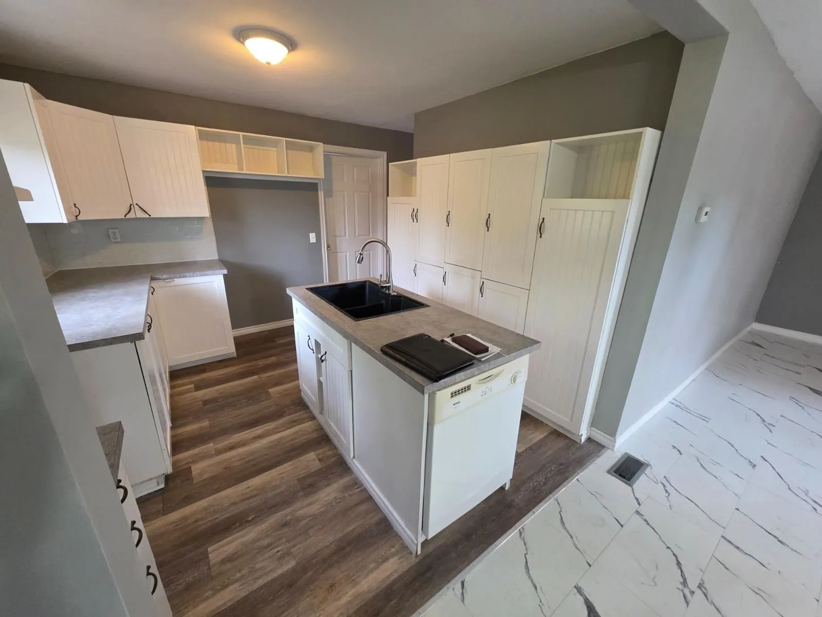 177 River Road