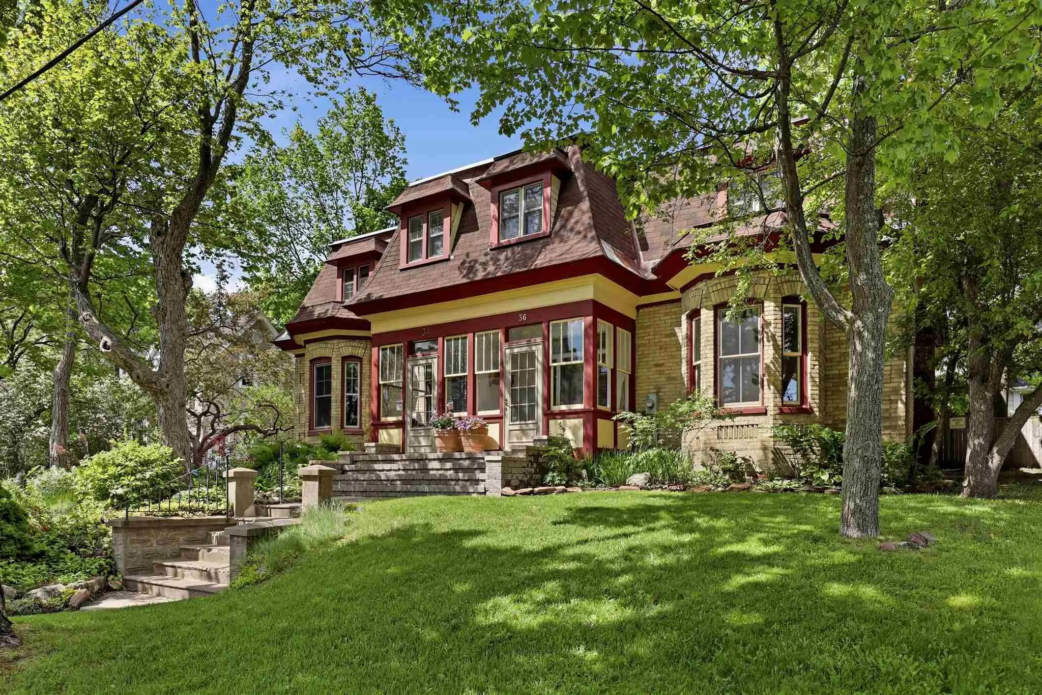 36 Herrick Street