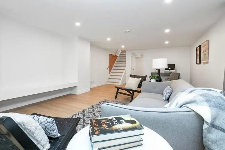 35 Hugill Street