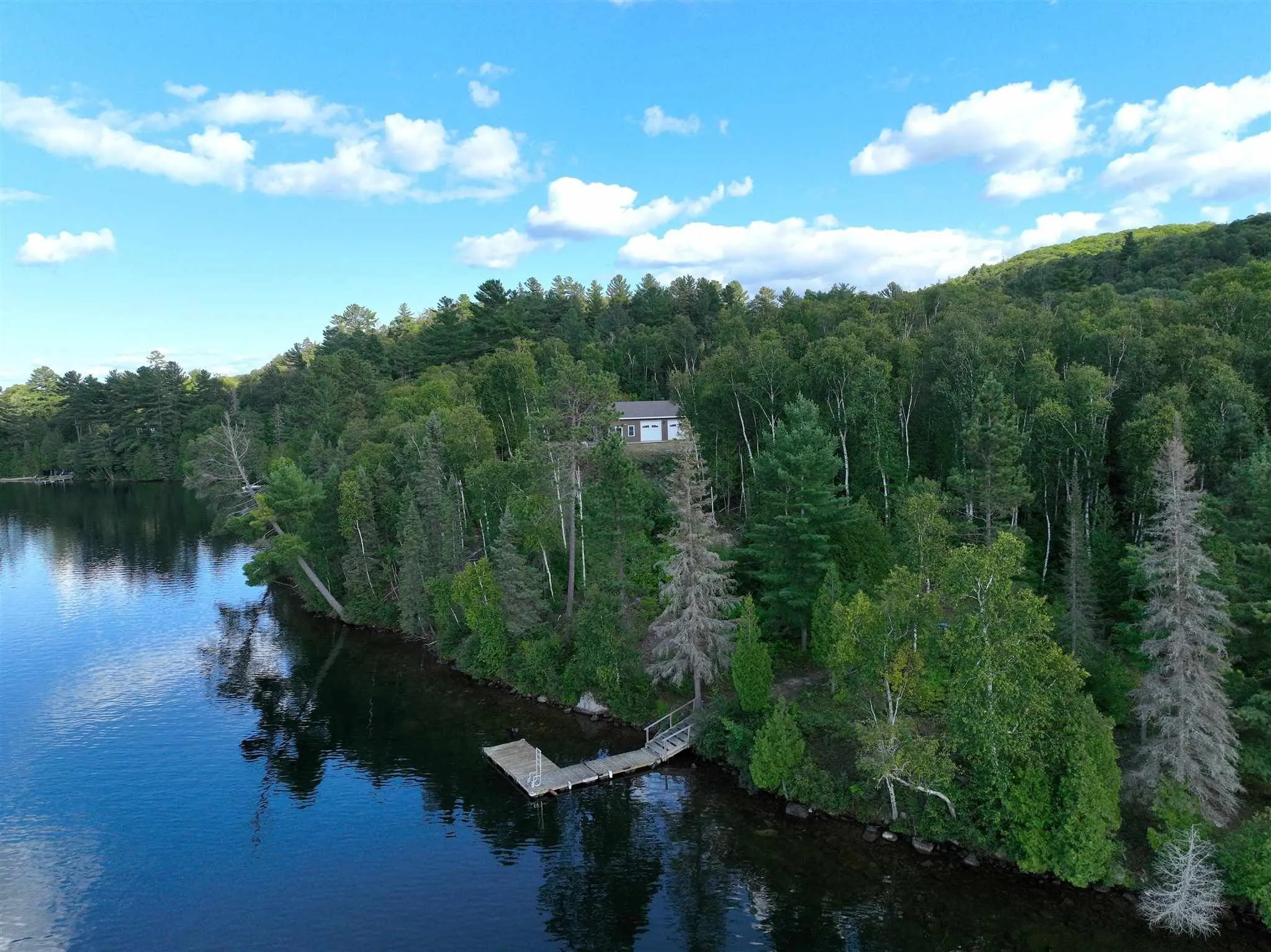 944 Dunlop Shores Road